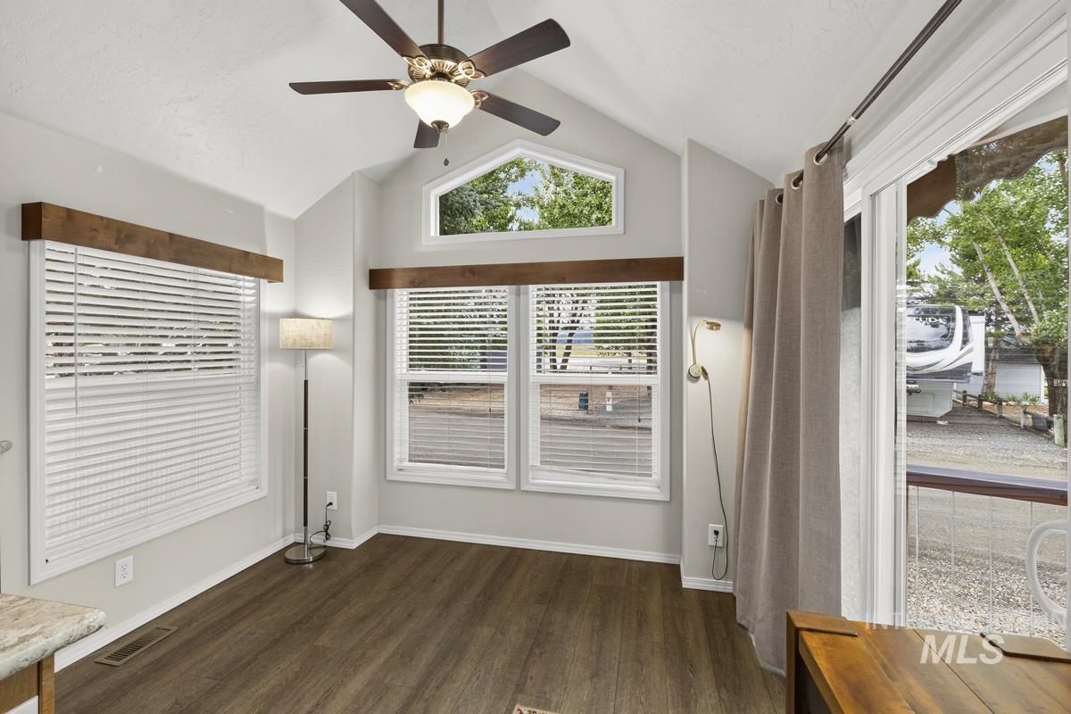 10 P Street Property Photo 9