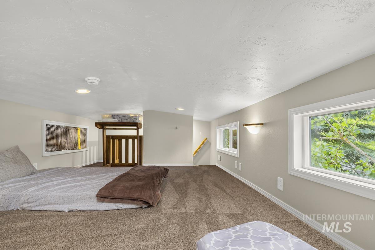 10 P Street Property Photo 15