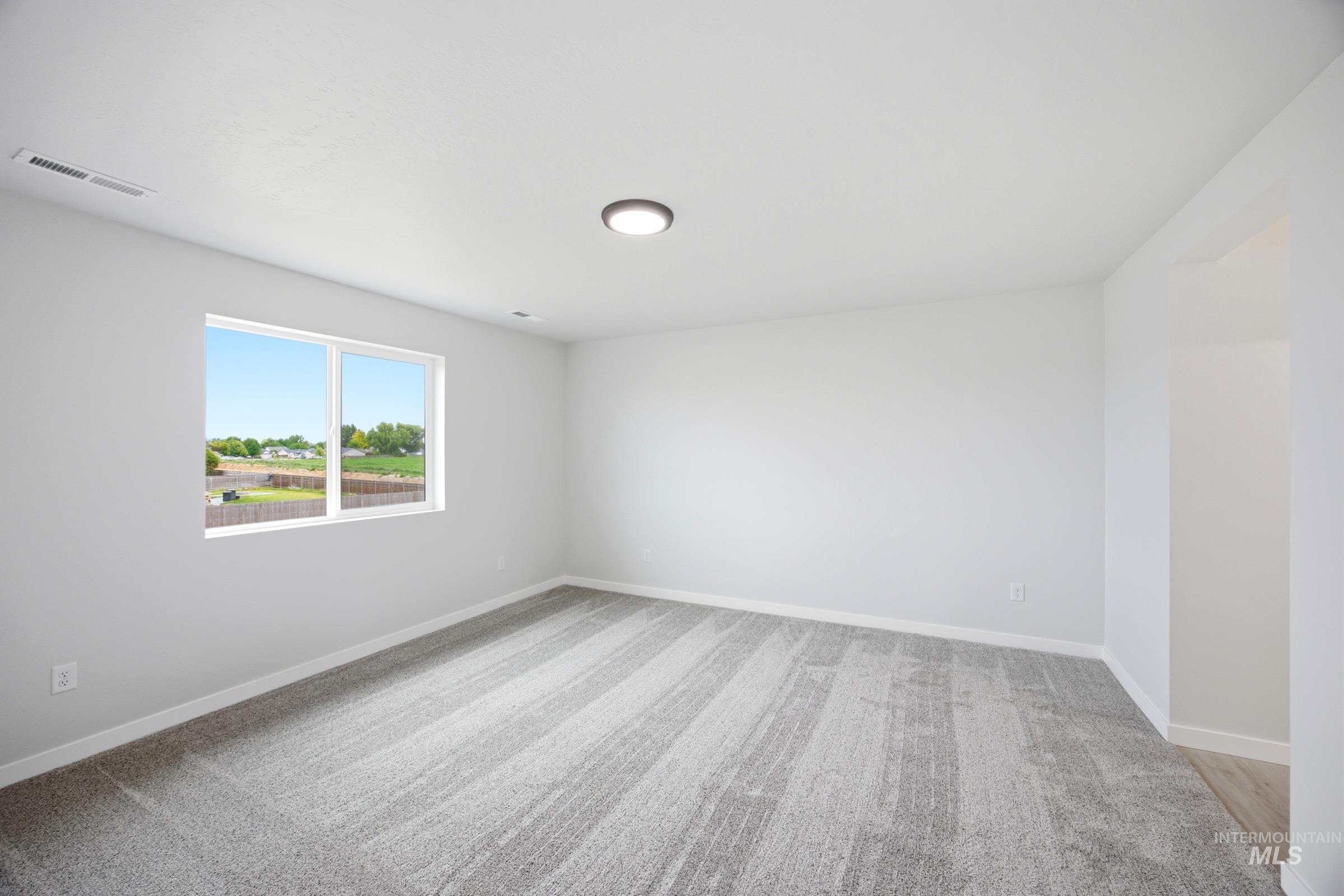 1357 Sunday River St Property Photo 24