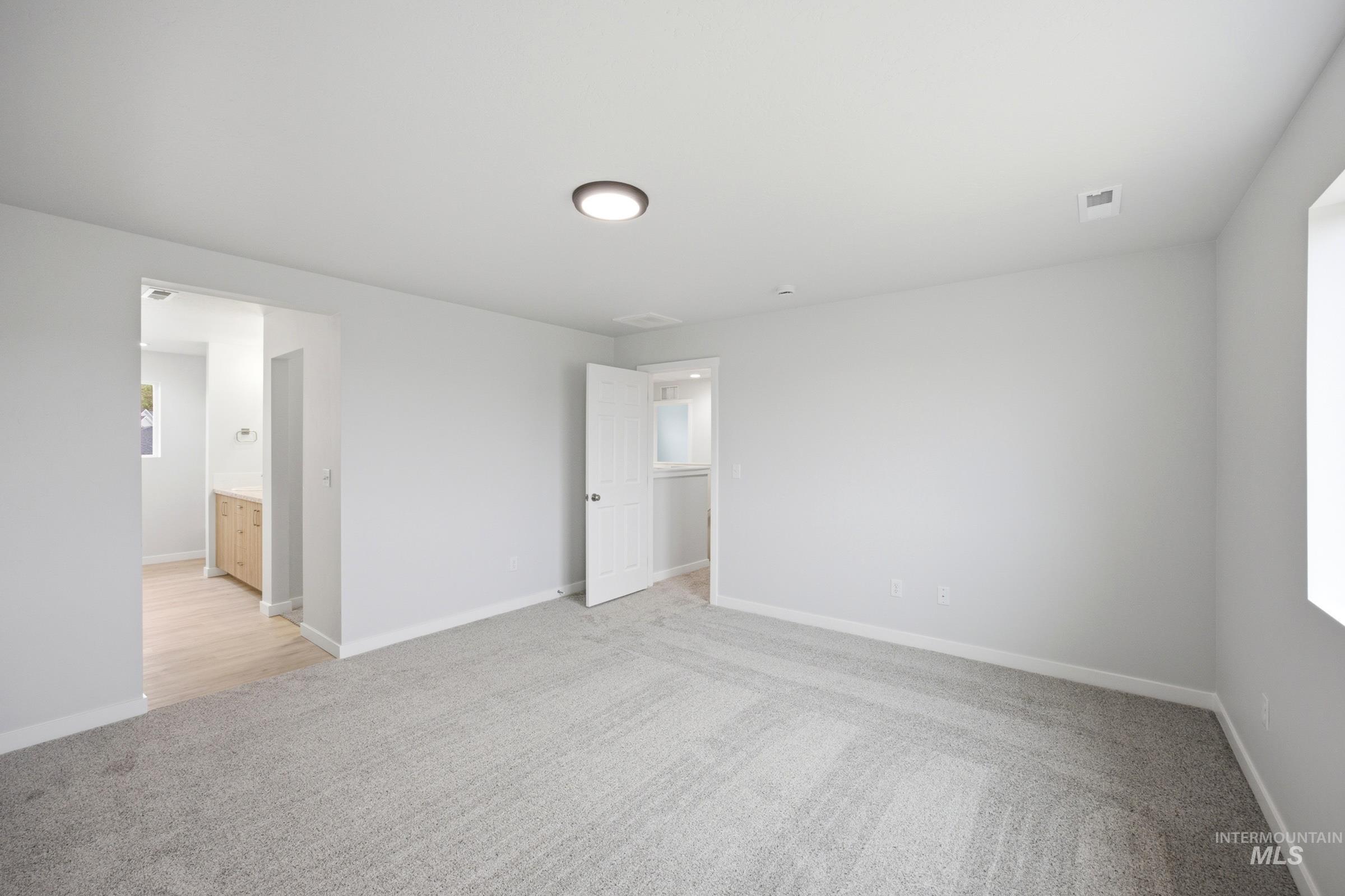 1357 Sunday River St Property Photo 25