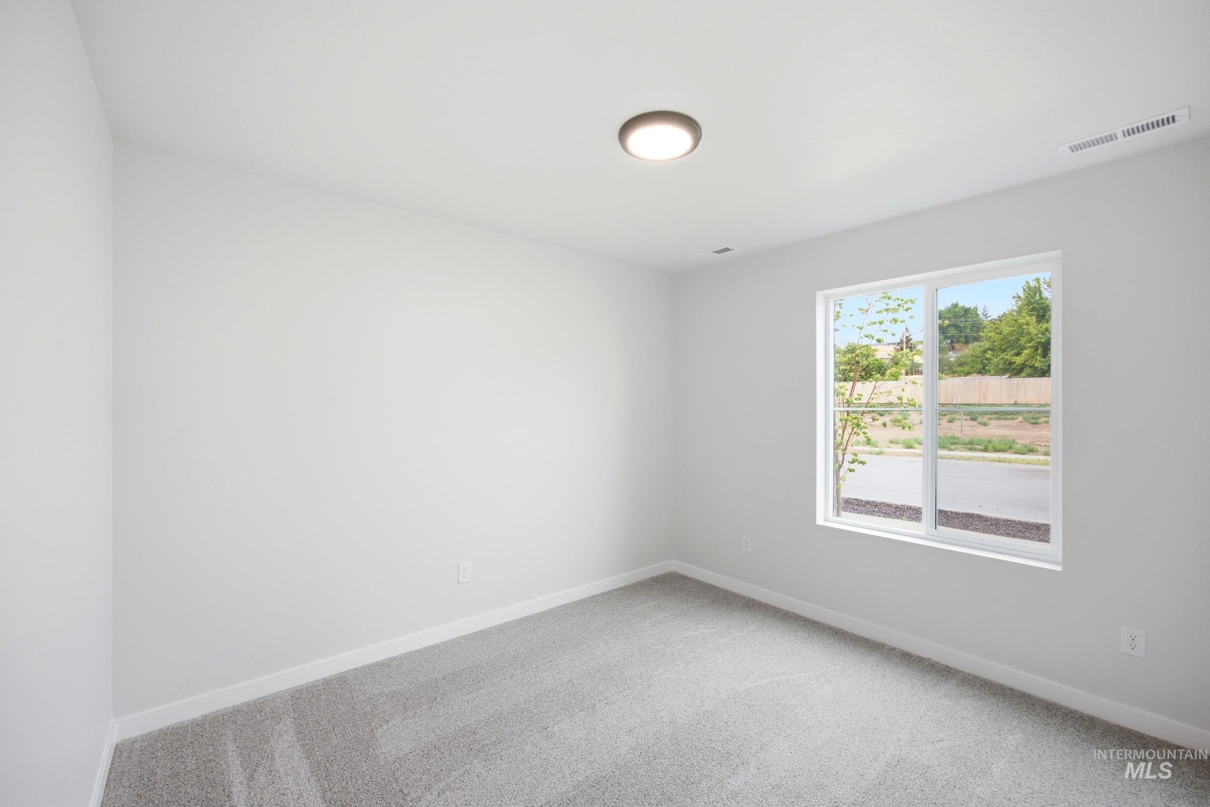 1423 Long Pond St Property Photo 16