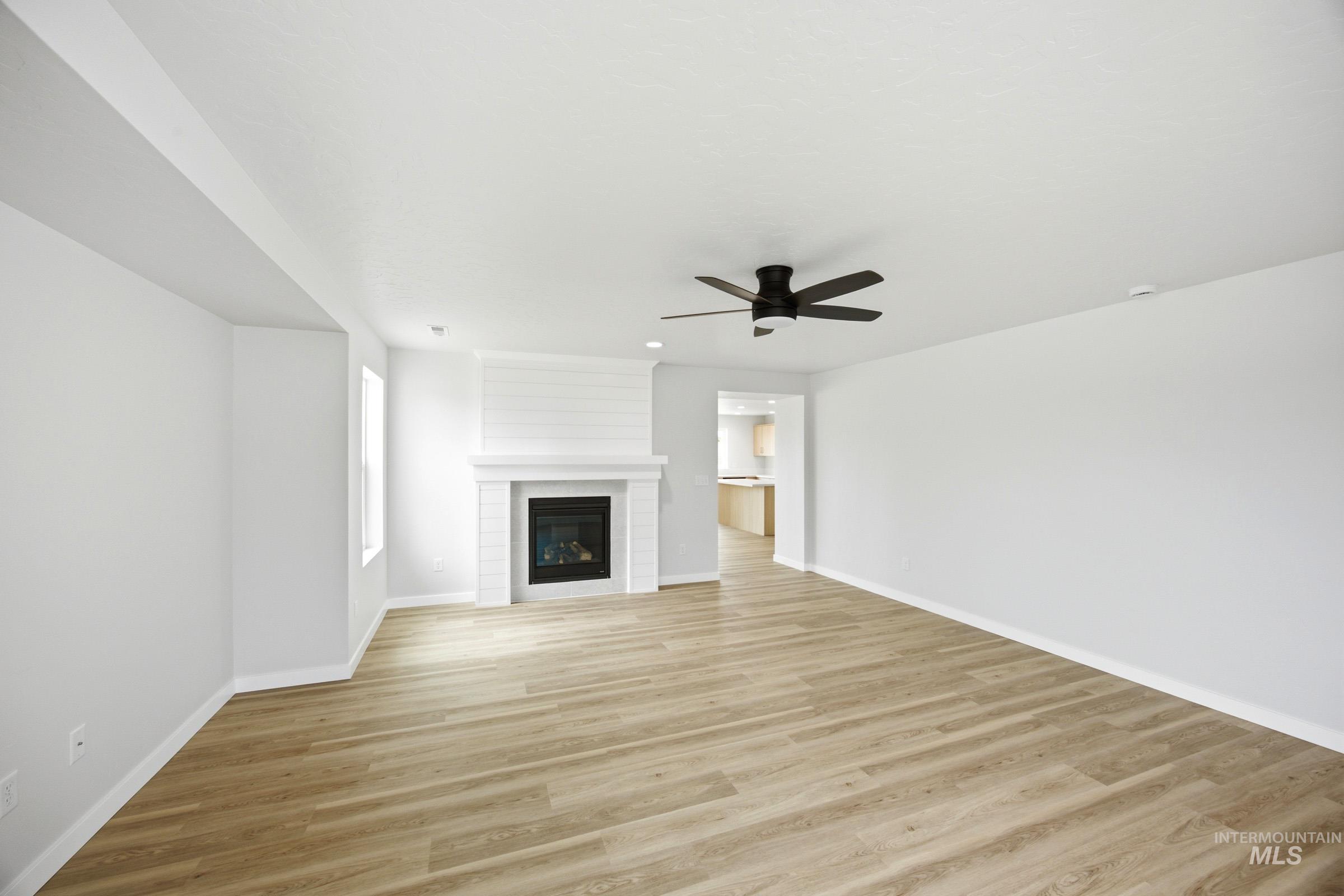 1625 Sunday River St Property Photo 8