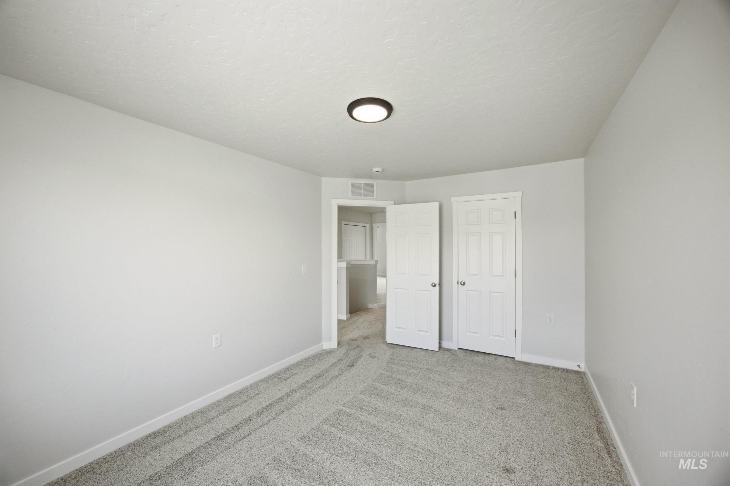1625 Sunday River St Property Photo 15