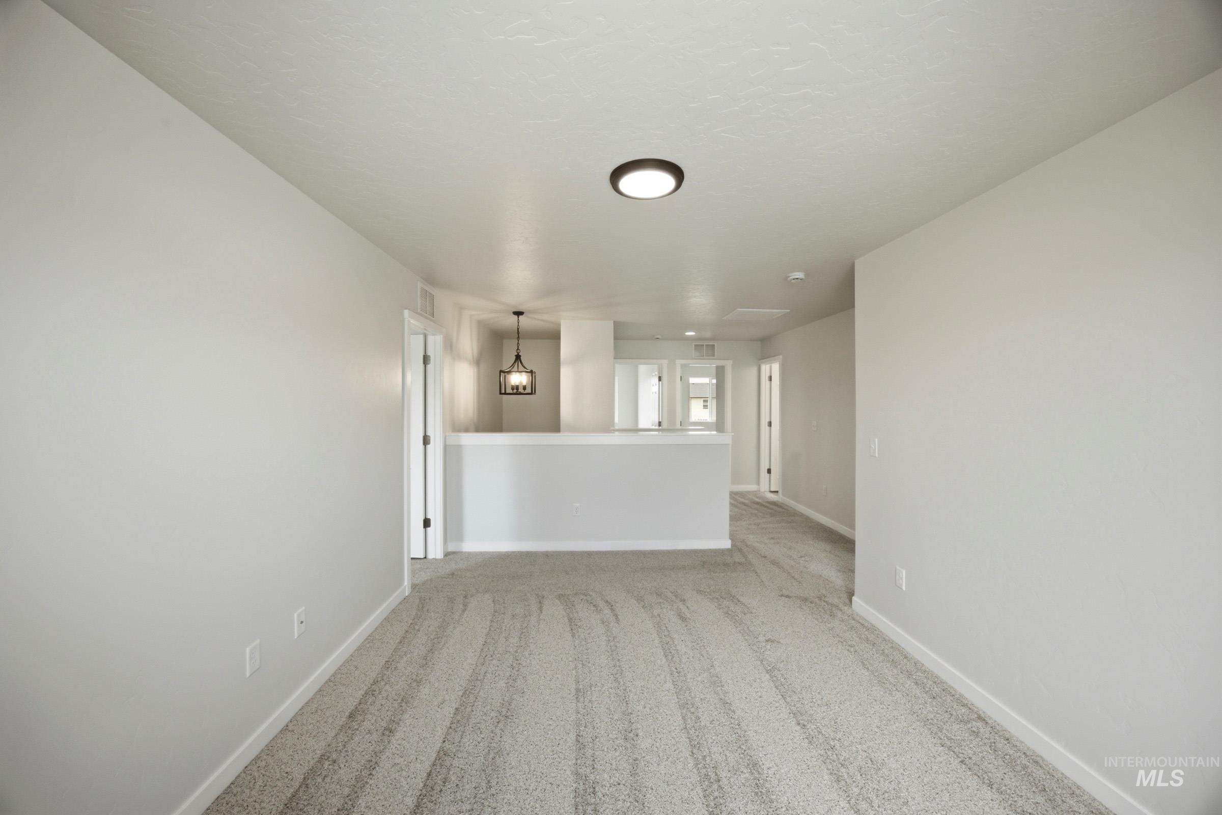 1625 Sunday River St Property Photo 17