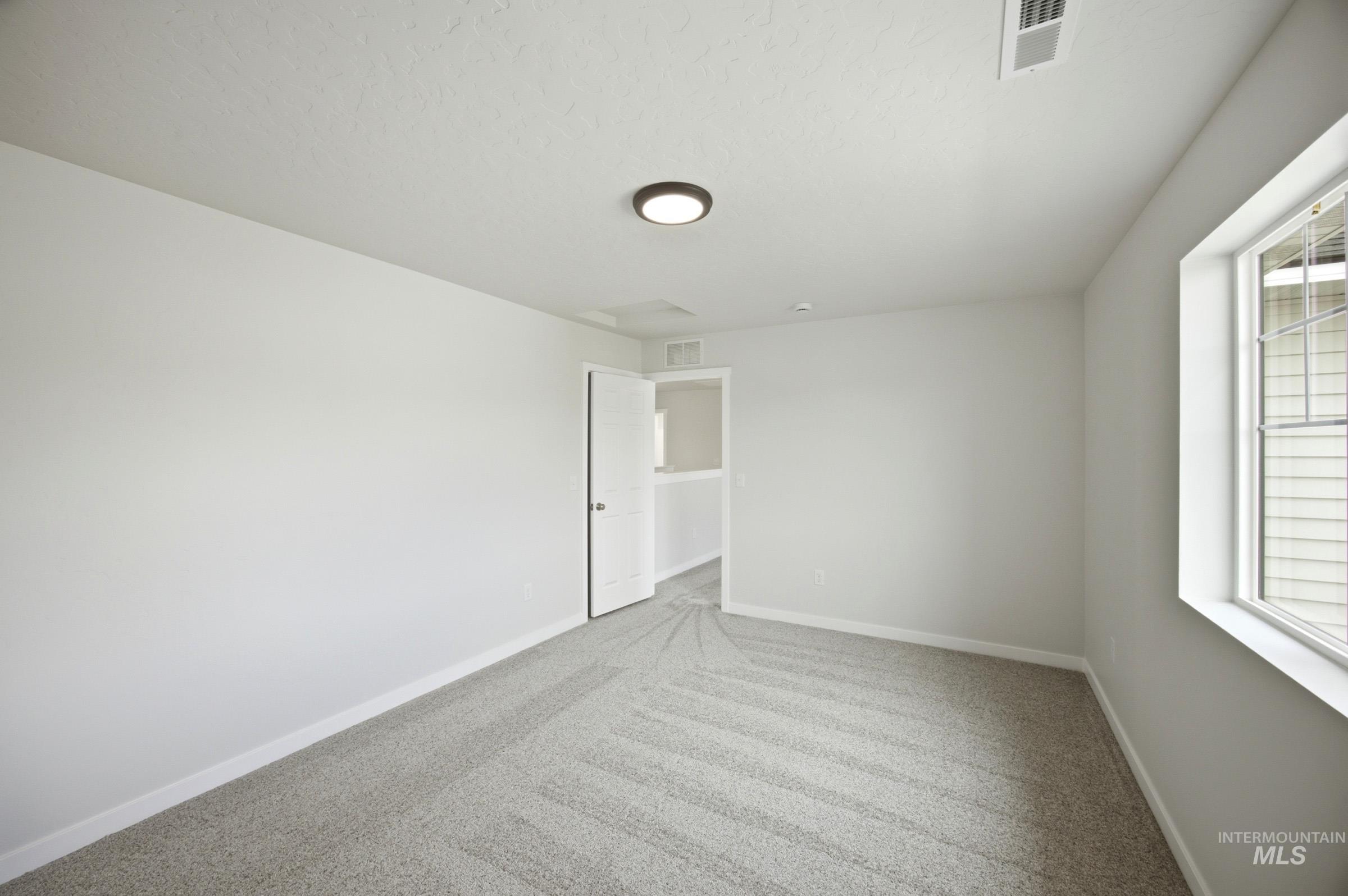 1625 Sunday River St Property Photo 19