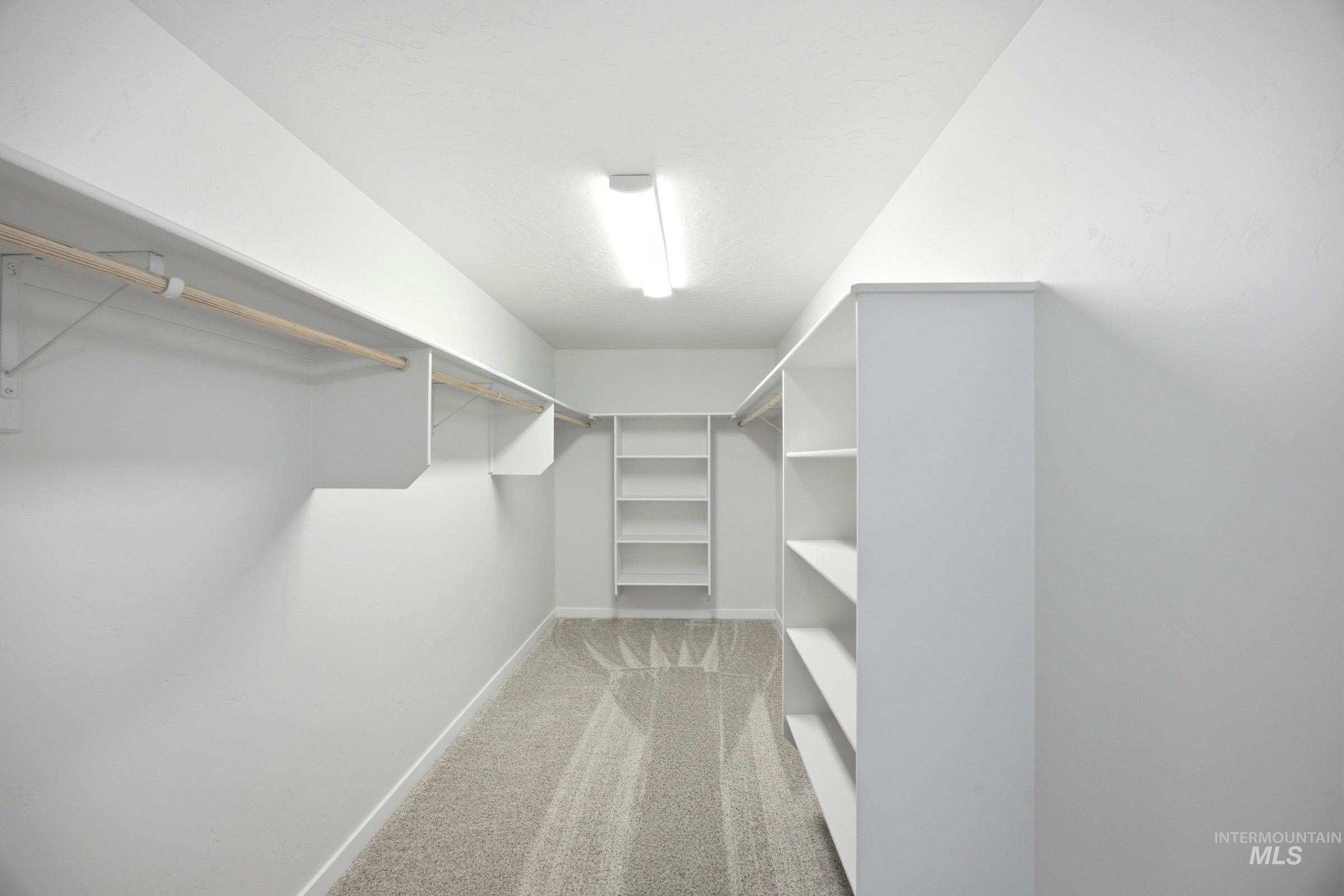 1625 Sunday River St Property Photo 24