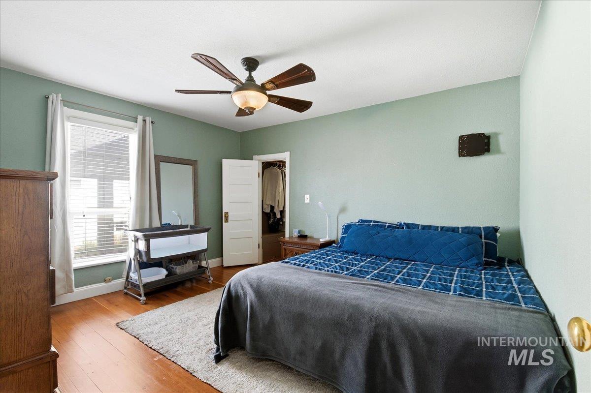 1030 Center Ave Property Photo 18