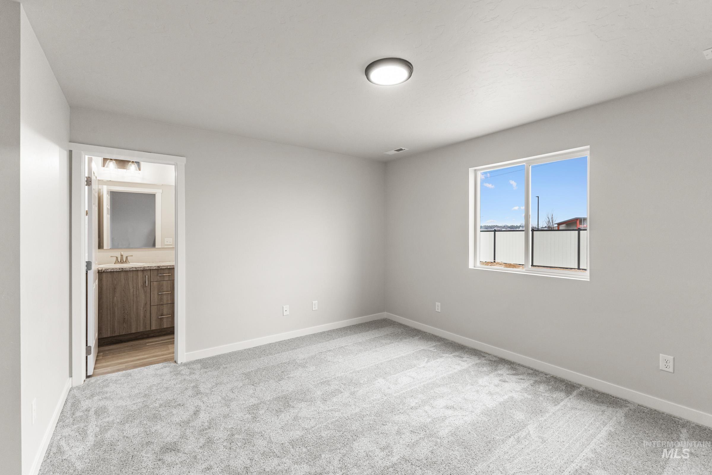 2331 W Trout Lily St Property Photo 12