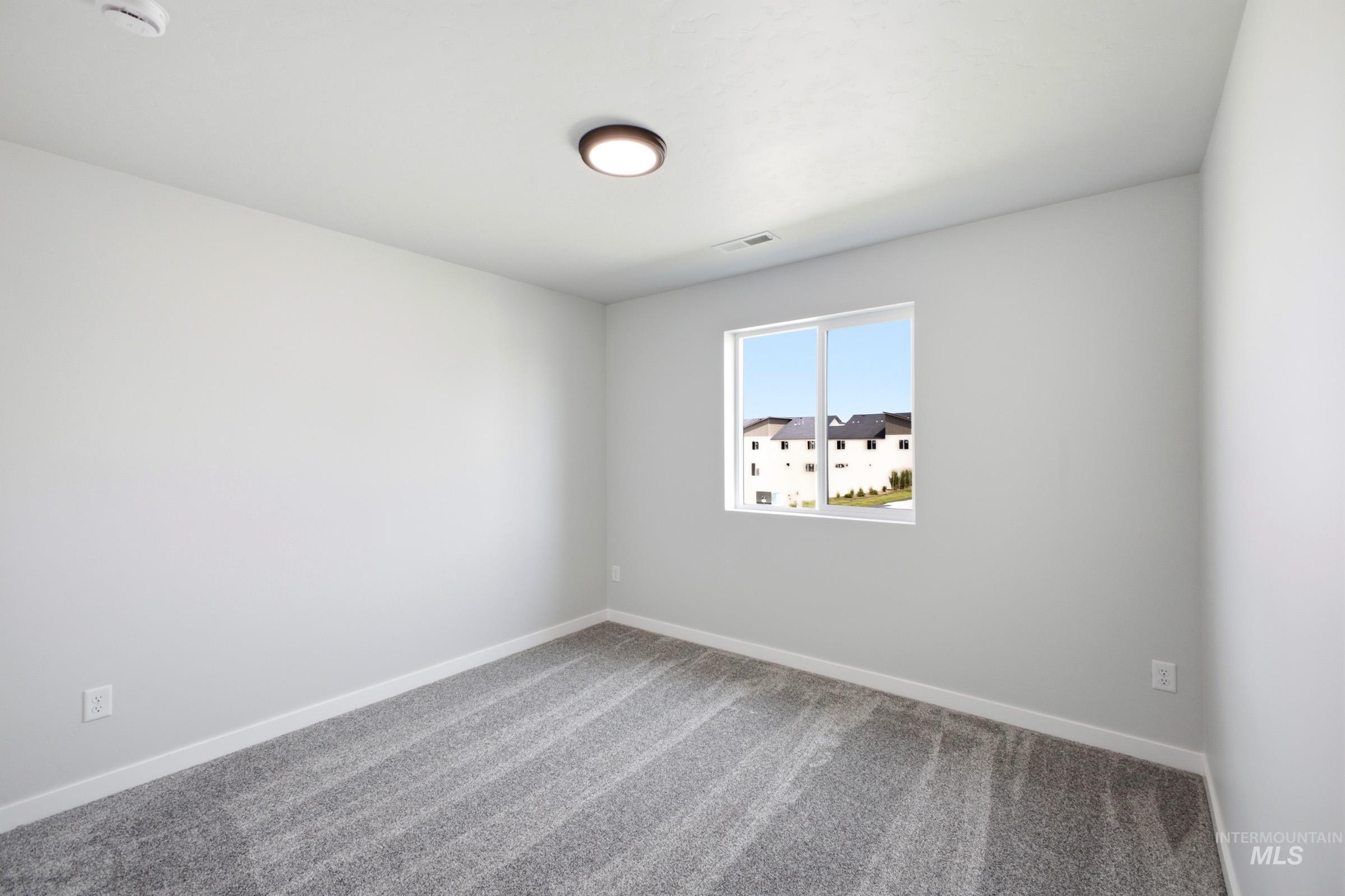 14106 Winding St Property Photo 15