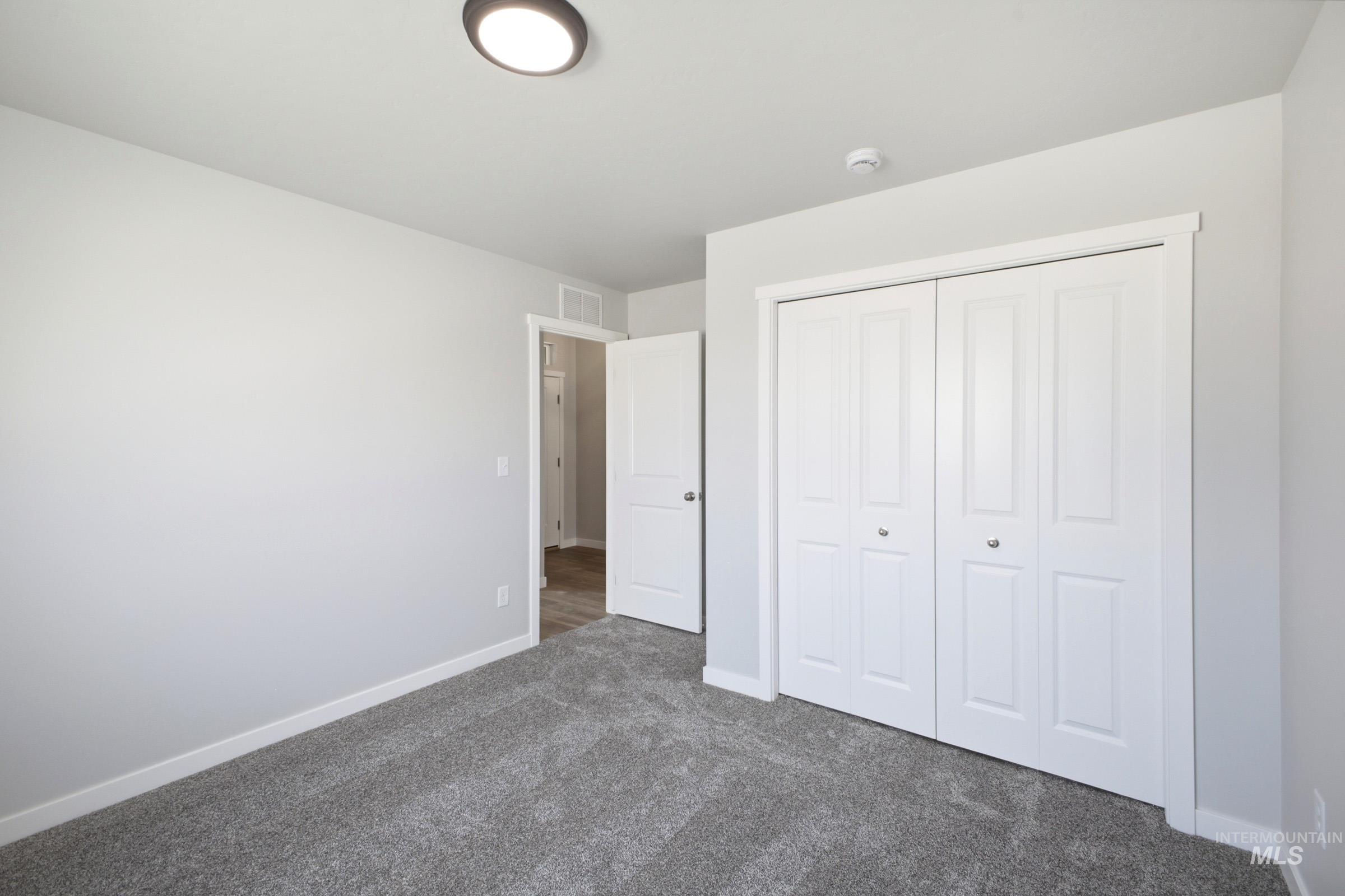 14106 Winding St Property Photo 16