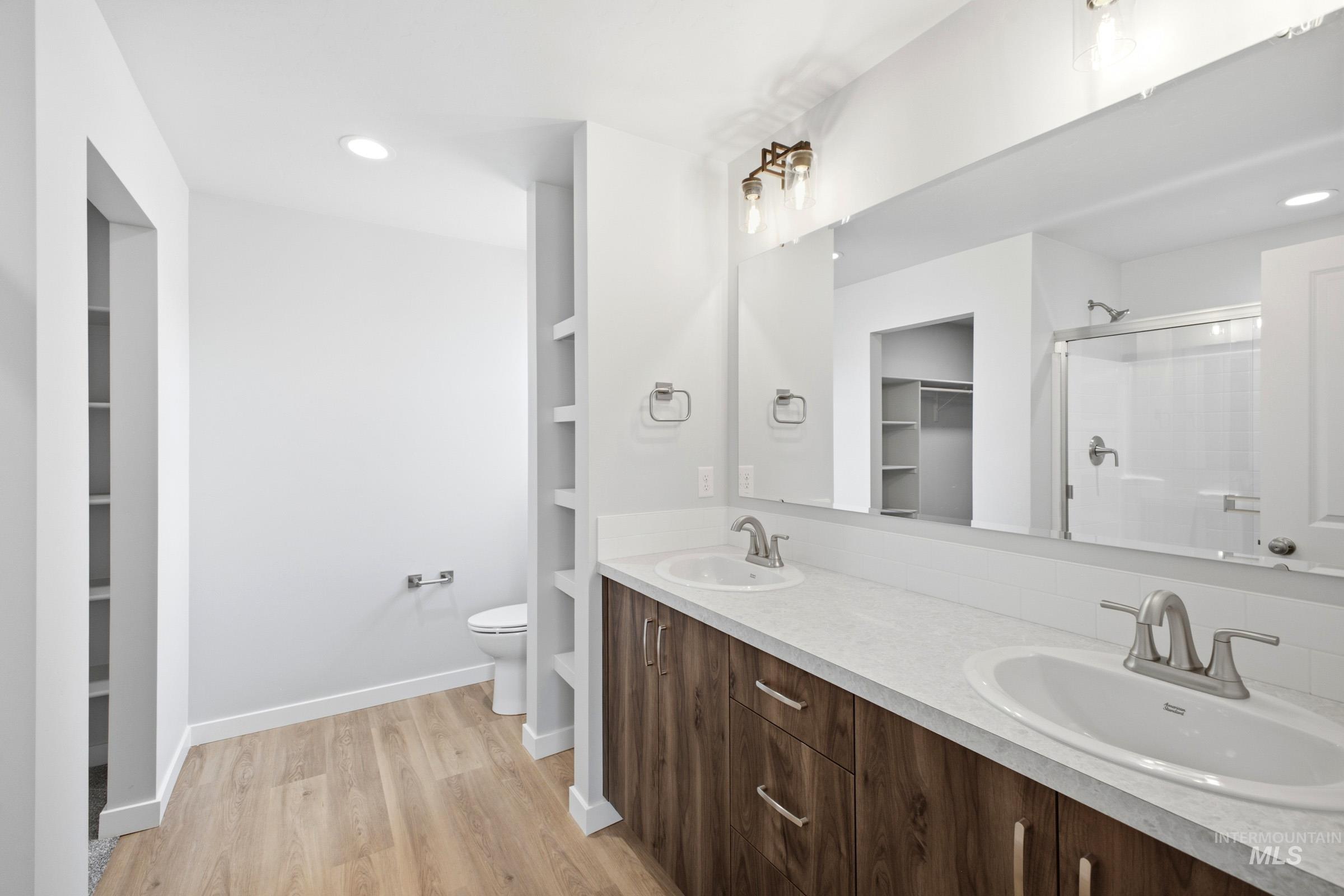 14106 Winding St Property Photo 20