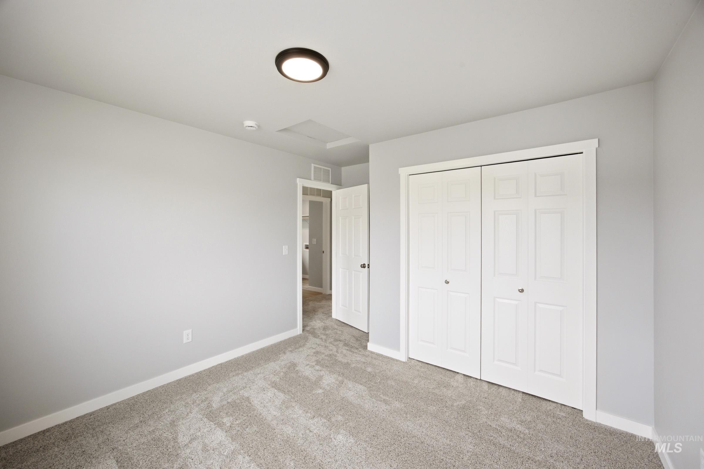 2367 W Fallon Lp Property Photo 12