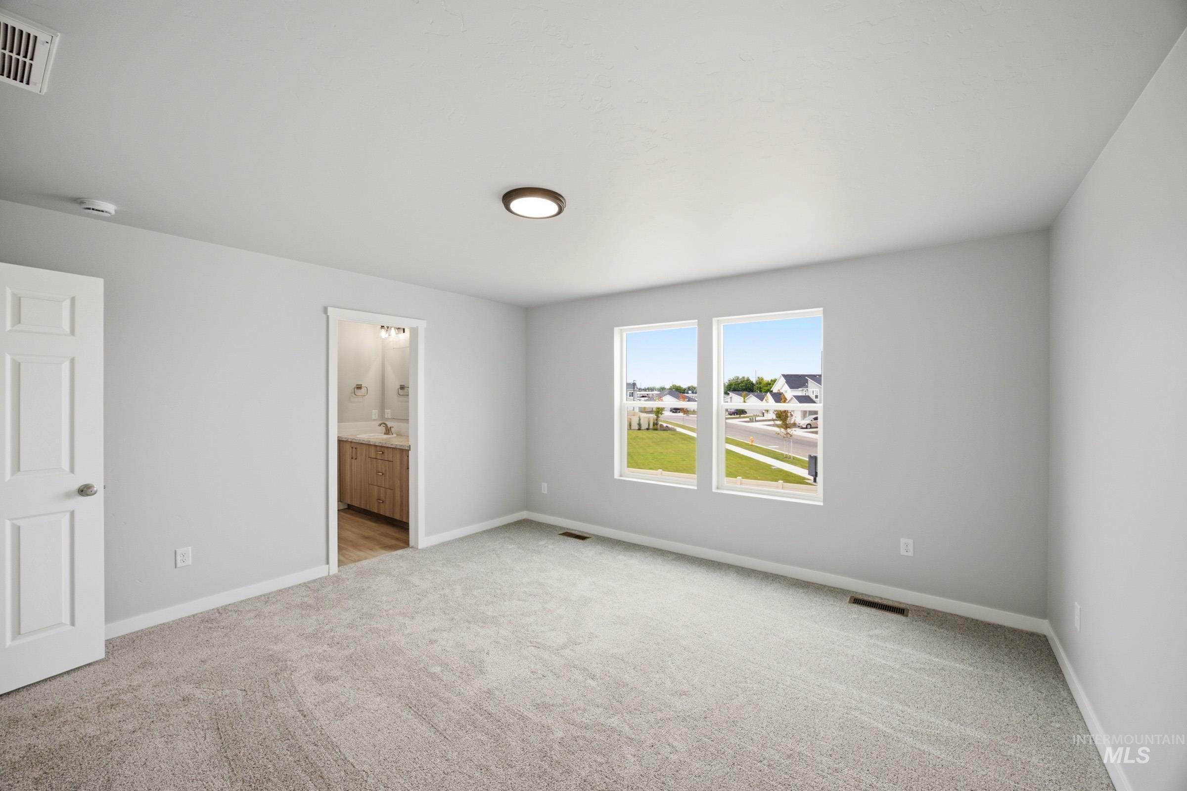 2367 W Fallon Lp Property Photo 19
