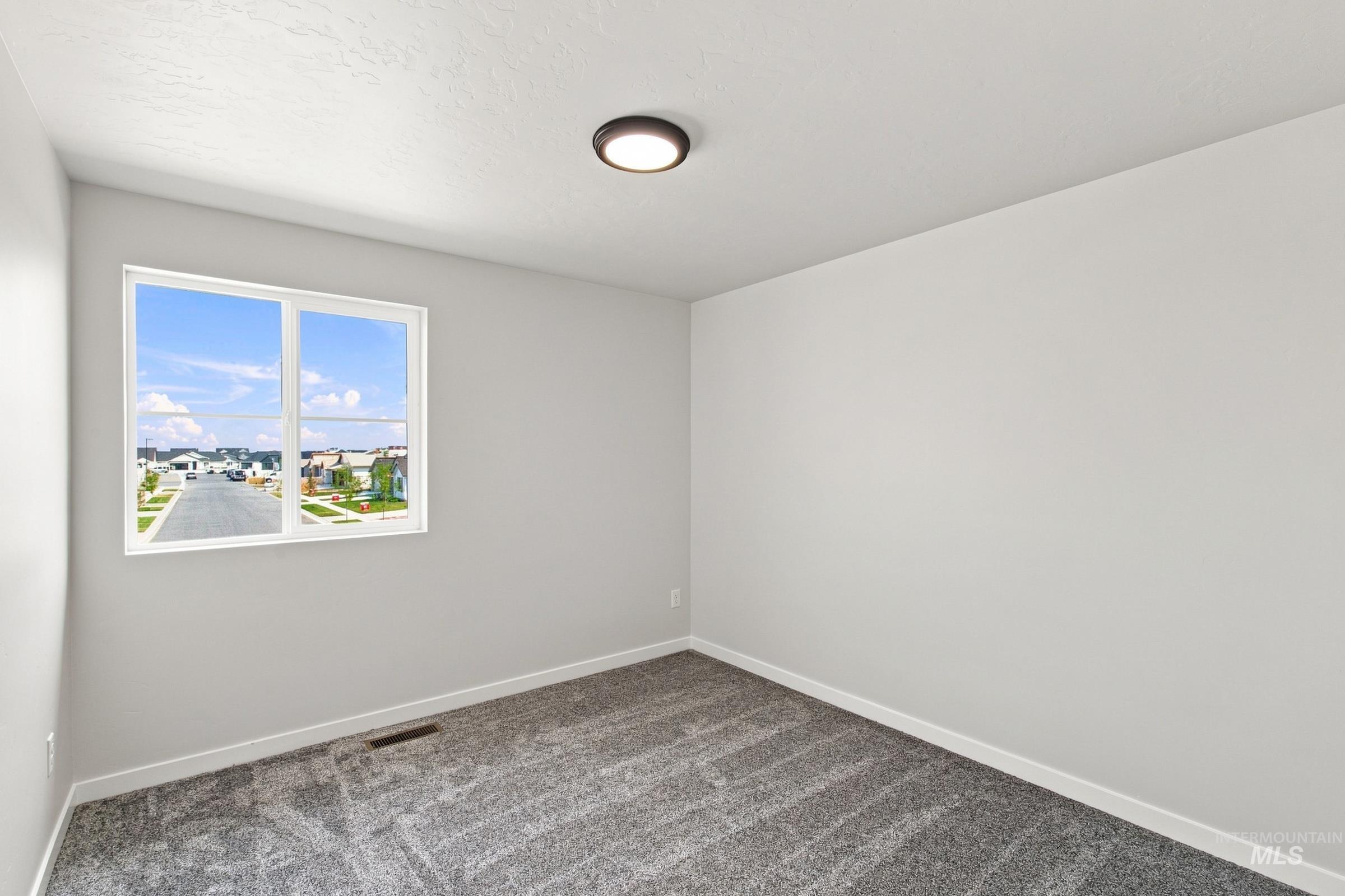 3813 E White Plains St Property Photo 20