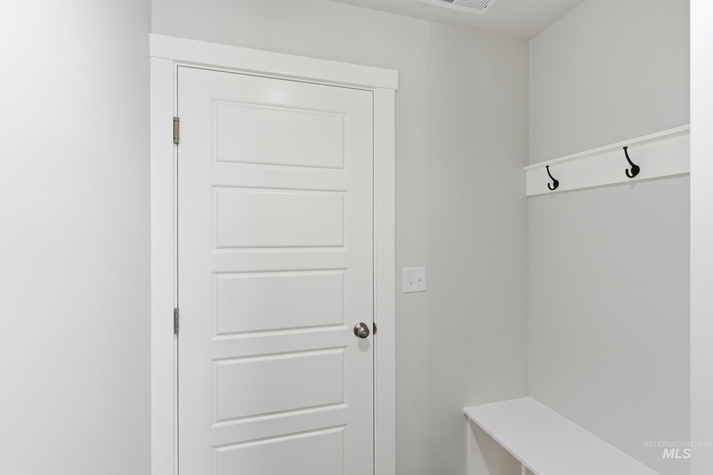 12829 Decatur St Property Photo 17