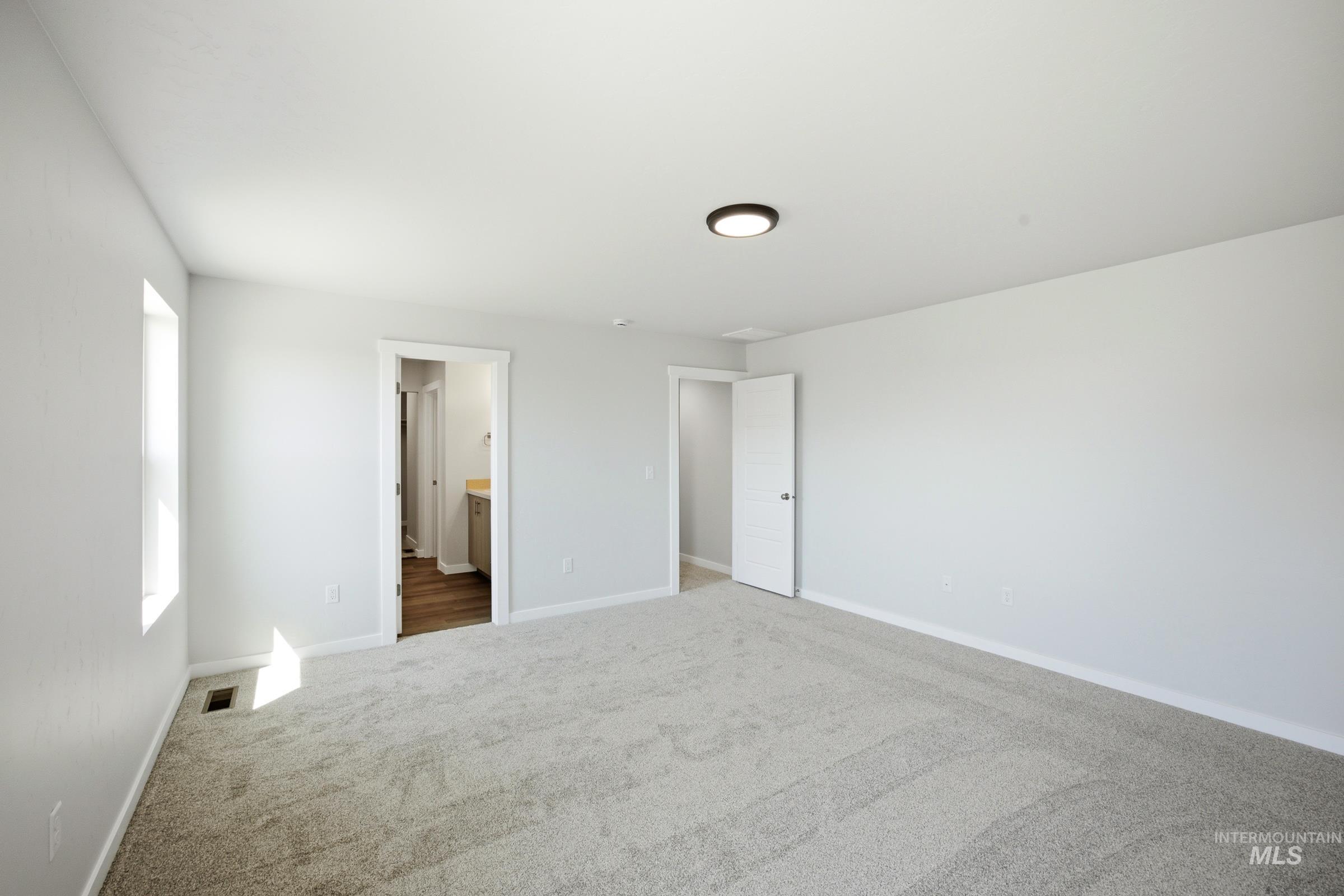 12829 Decatur St Property Photo 25