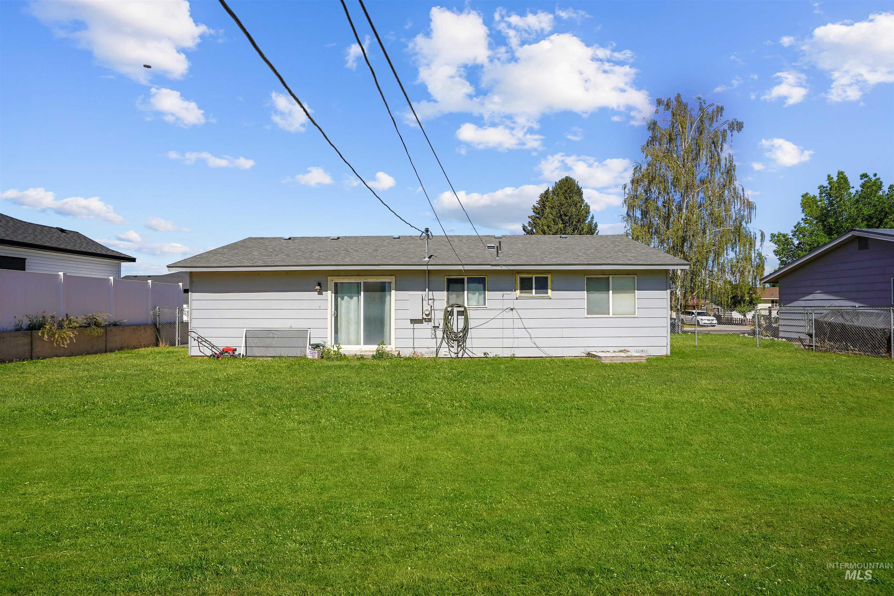 2941 Almo Ave, Property Photo 12