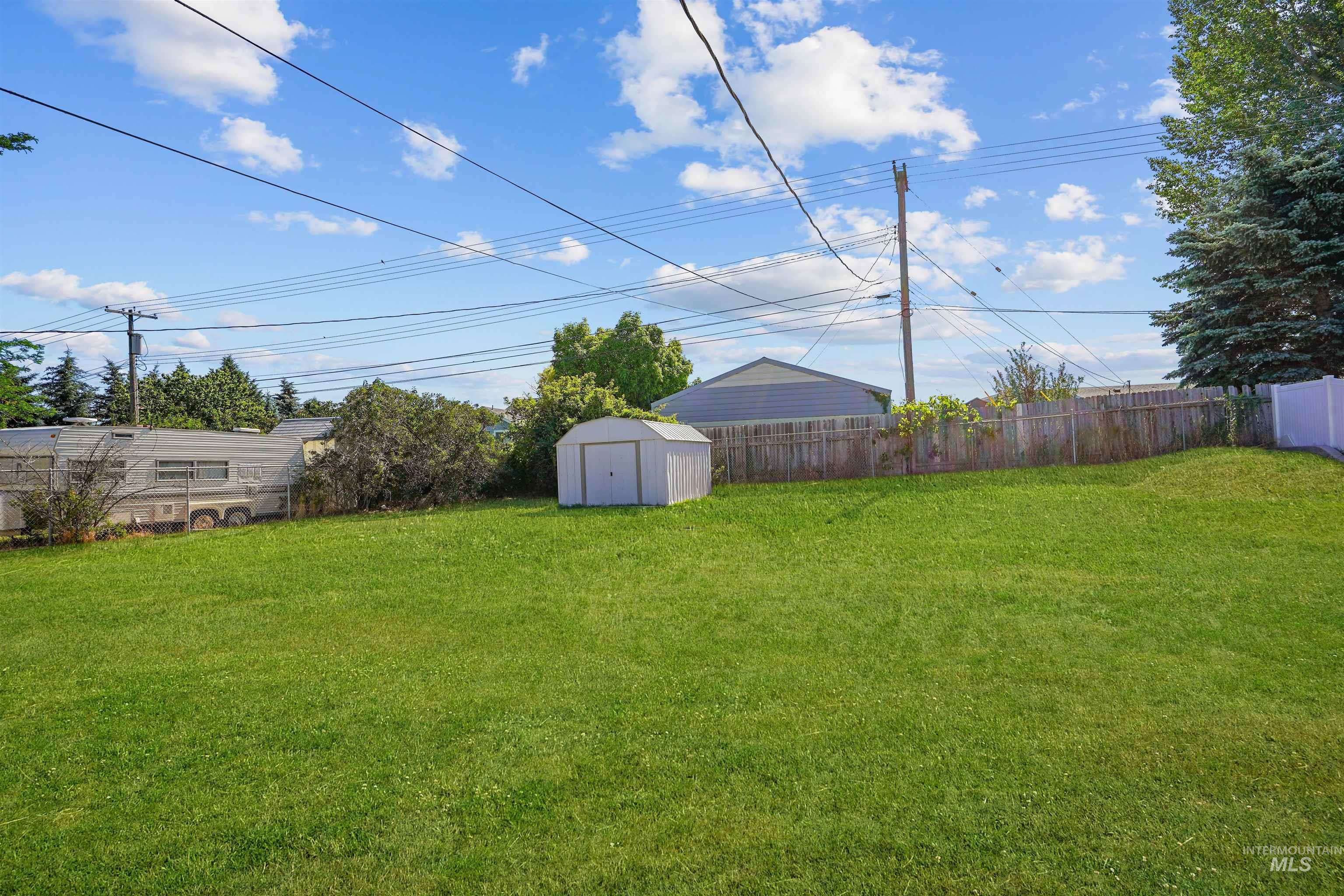 2941 Almo Ave, Property Photo 14