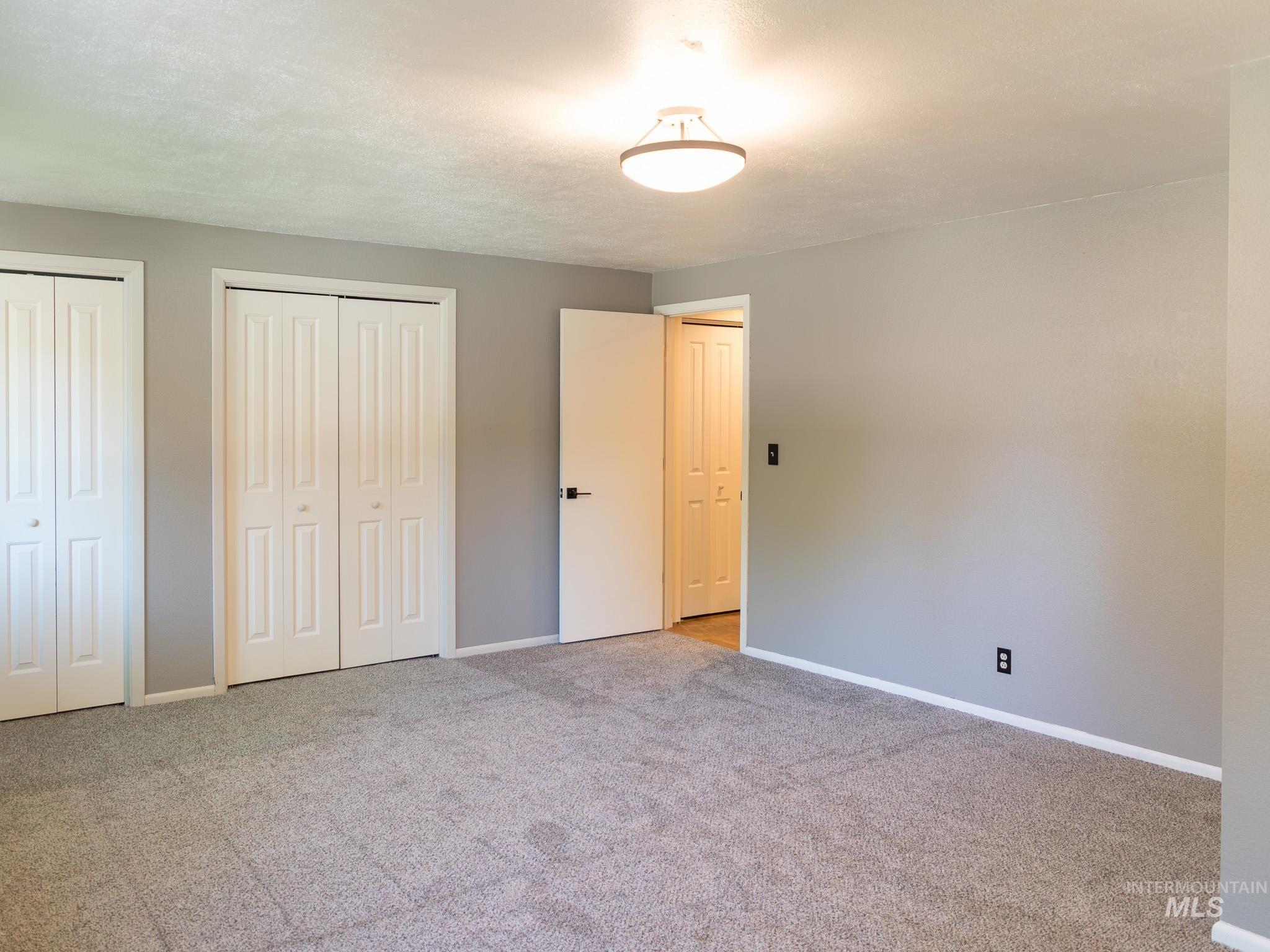 513 Ridge Way Property Photo 14