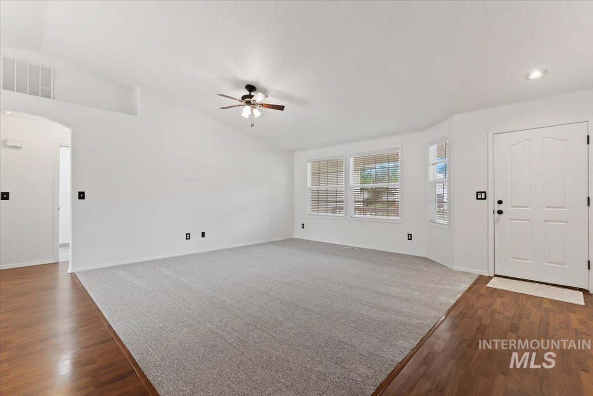 14413 W Roaring Creek Property Photo 5