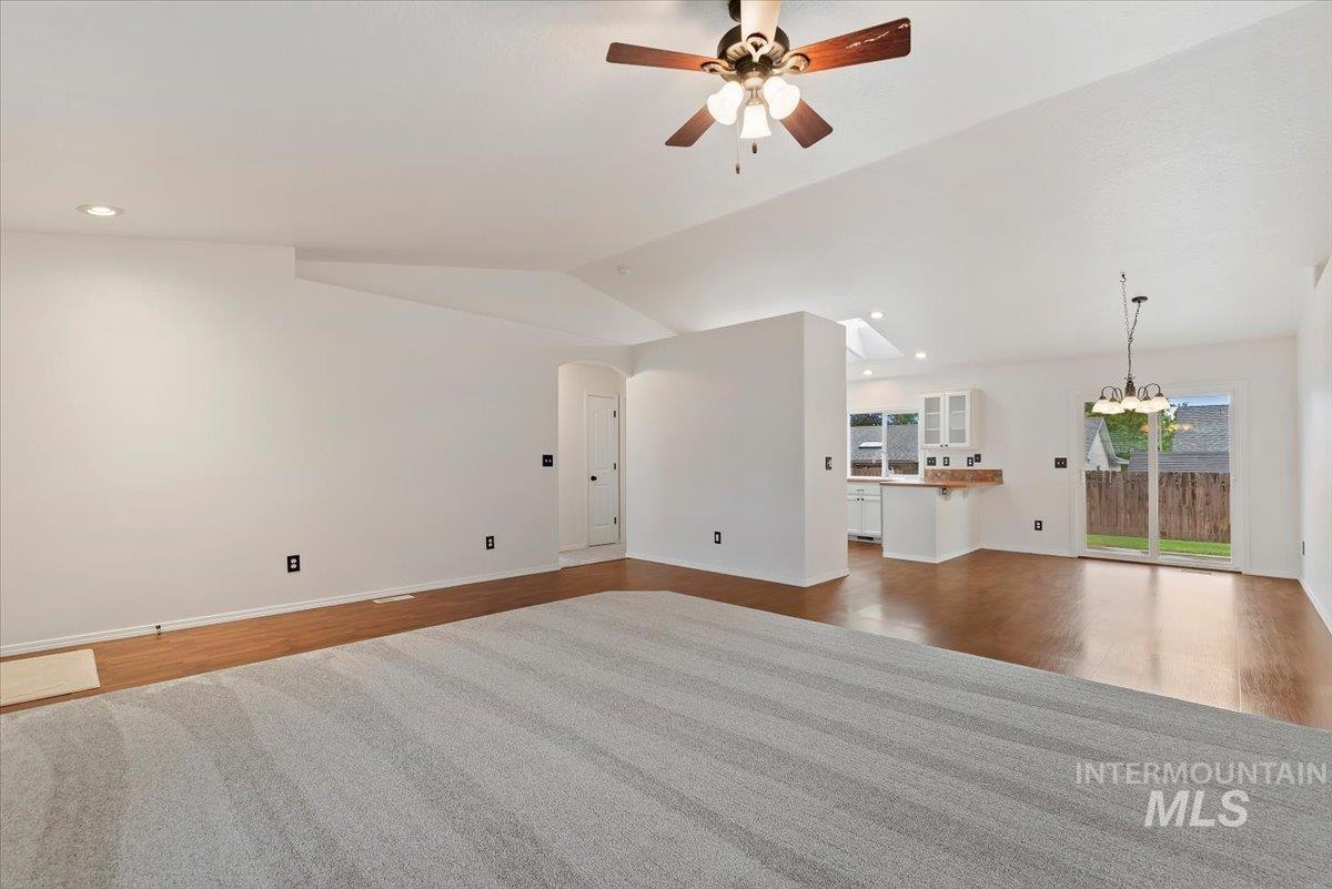 14413 W Roaring Creek Property Photo 6