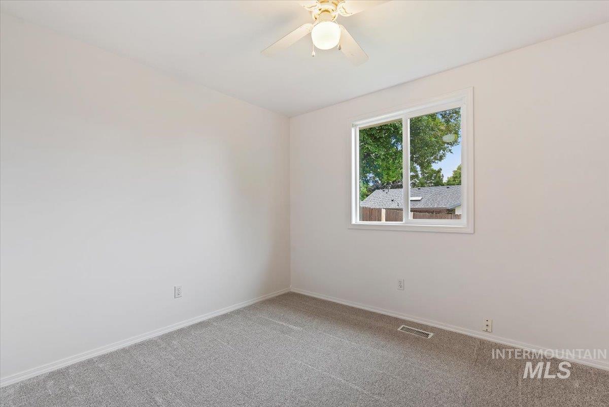 14413 W Roaring Creek Property Photo 16
