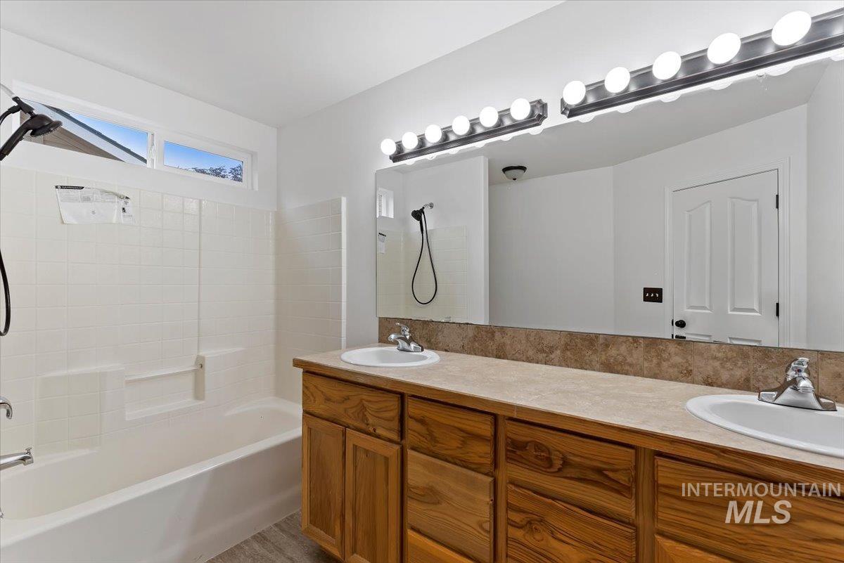 14413 W Roaring Creek Property Photo 18