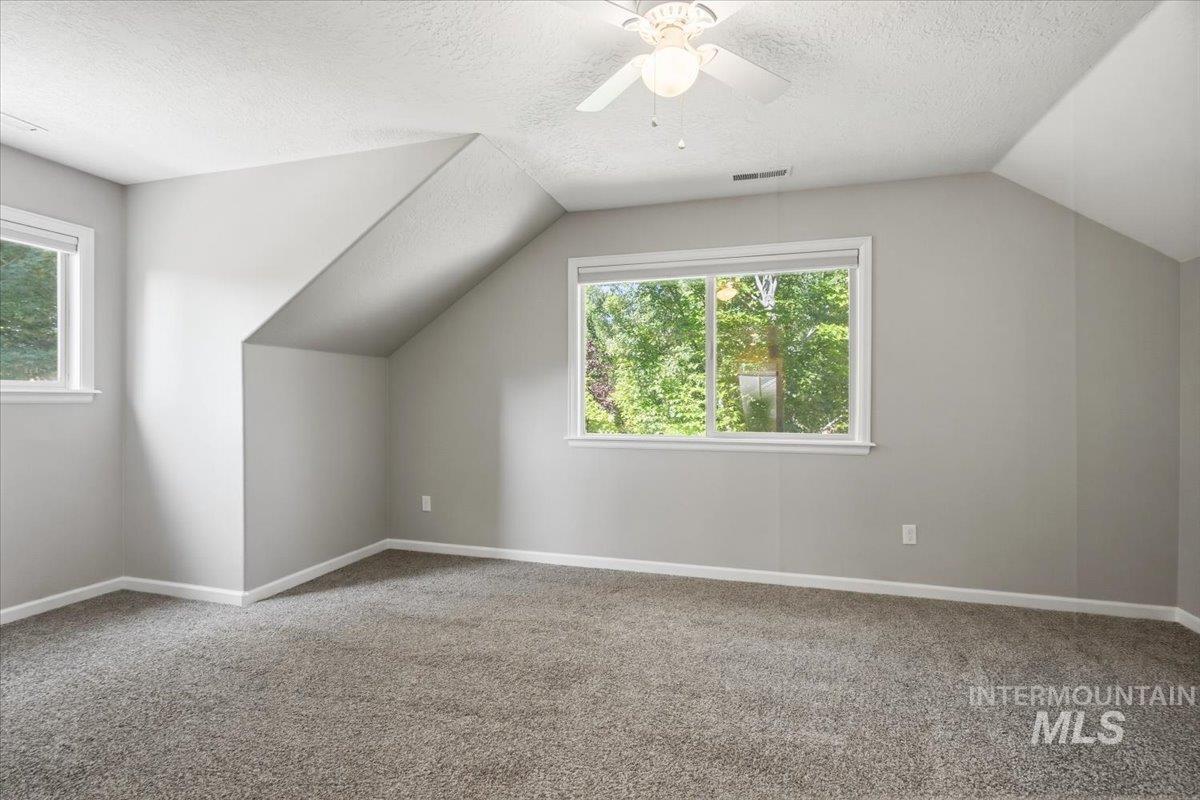 811 E Silver Torch Property Photo 24