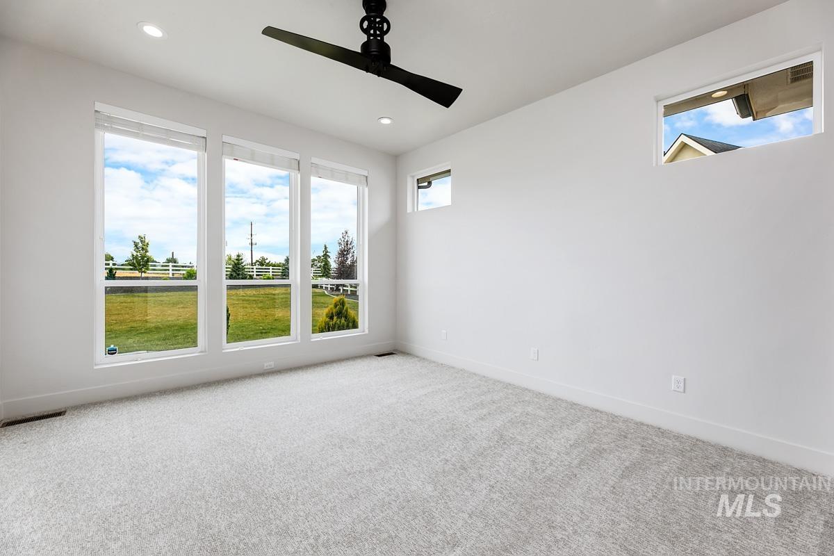 24564 Regal Rd Property Photo 29