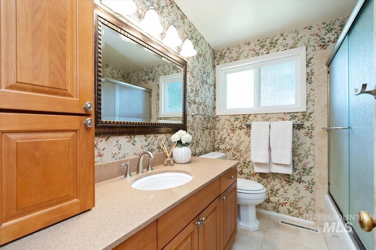7634 W Cambridge Dr Property Photo 24