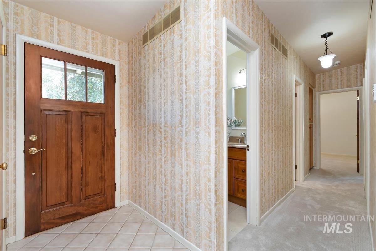 7634 W Cambridge Dr Property Photo 25