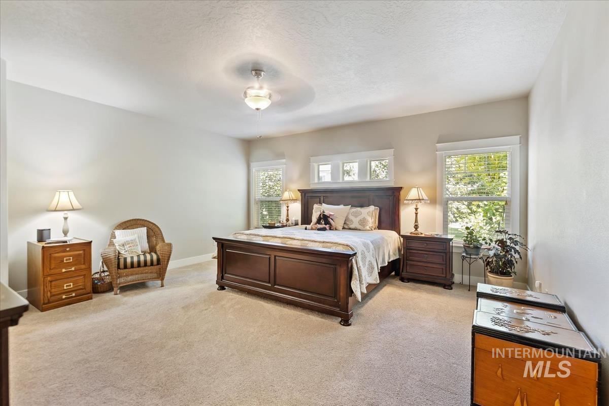 12306 S Carriage Hill Way Property Photo 8