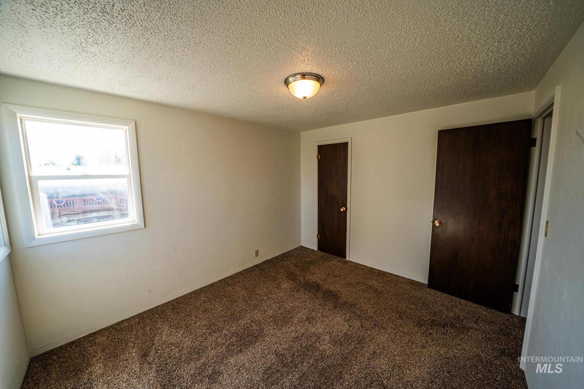 311 Cunningham Street Property Photo 13