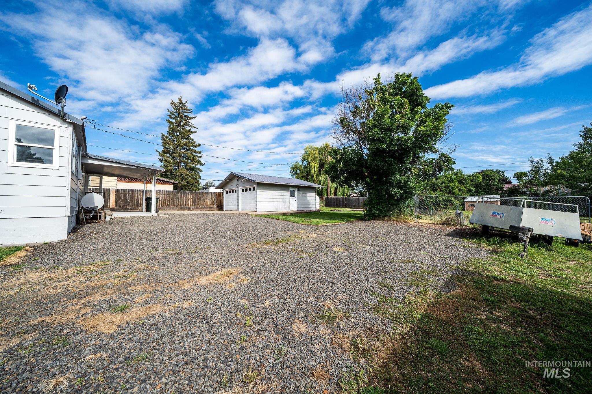 311 Cunningham Street Property Photo 15