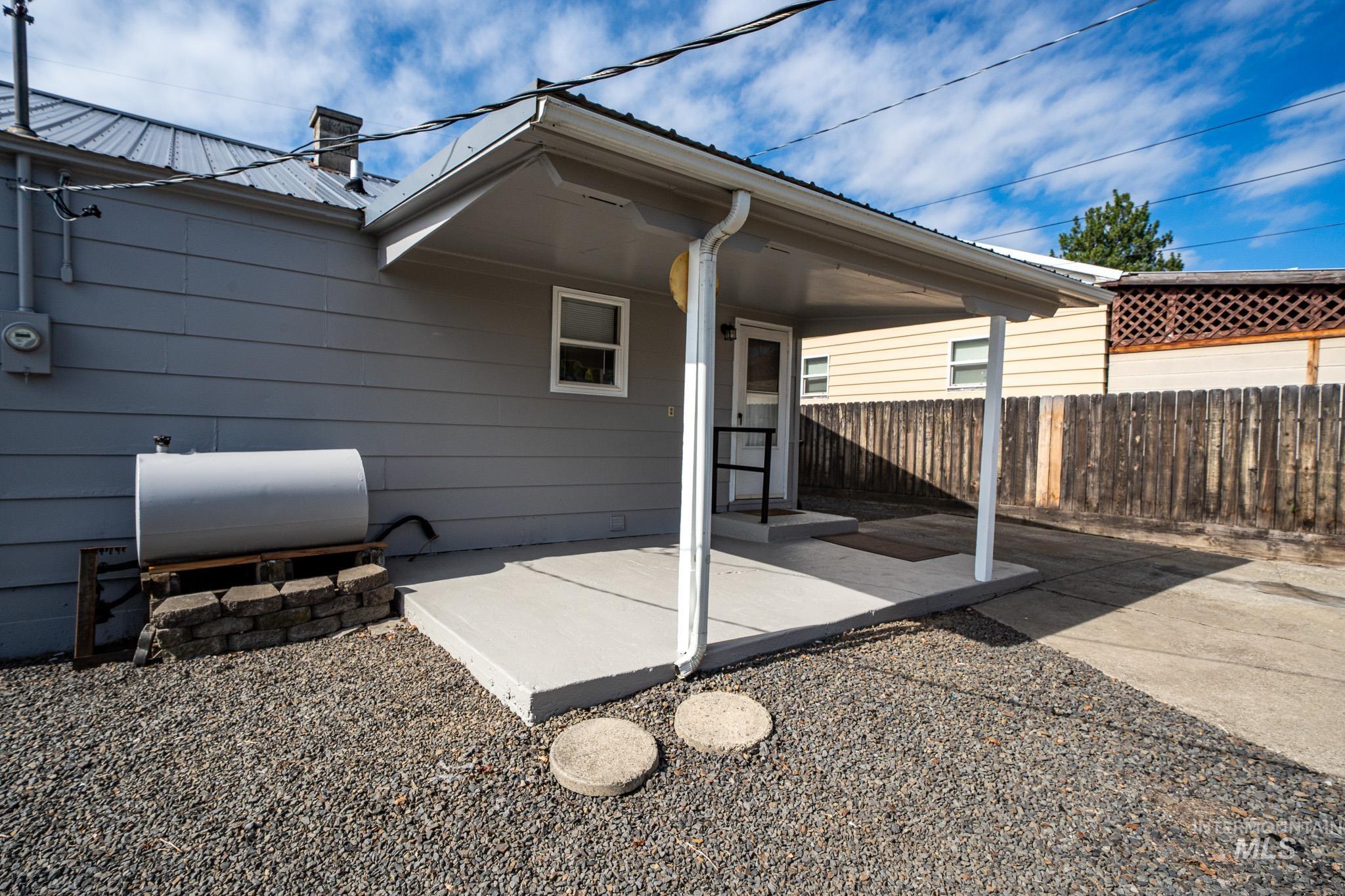 311 Cunningham Street Property Photo 19