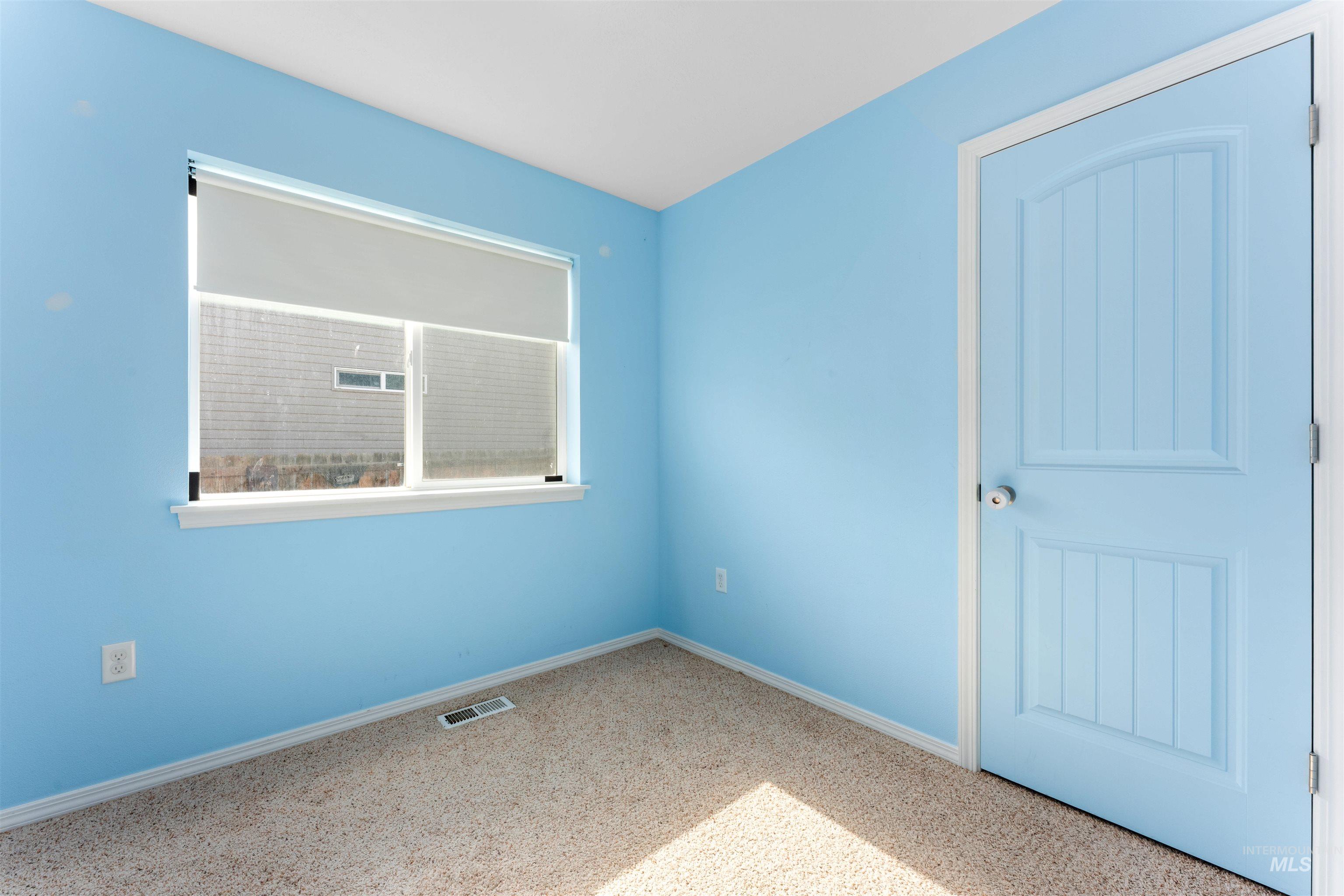 698 E Great Bear Street Property Photo 22