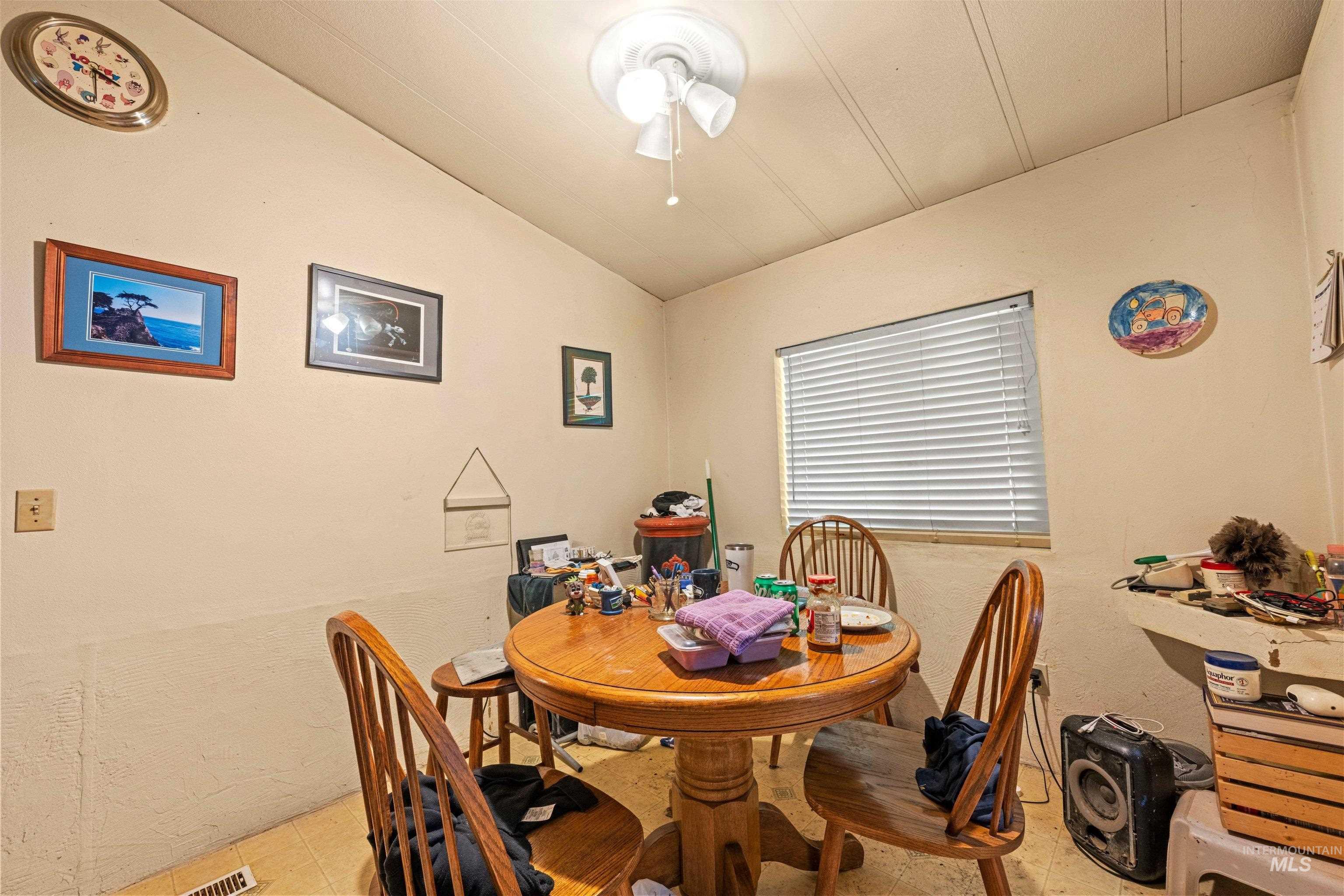 5707 E Mineral Drive Property Photo 5