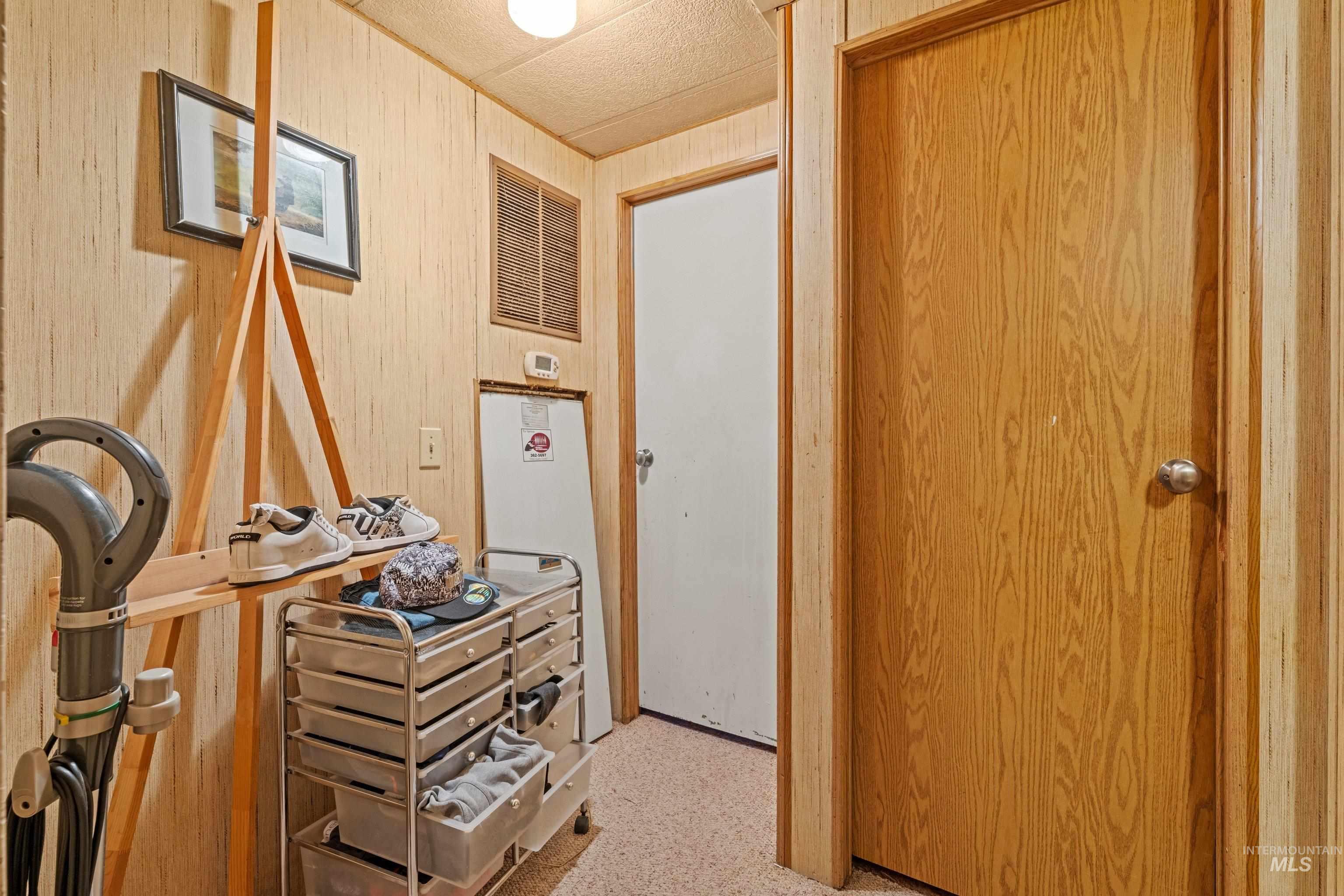 5707 E Mineral Drive Property Photo 8