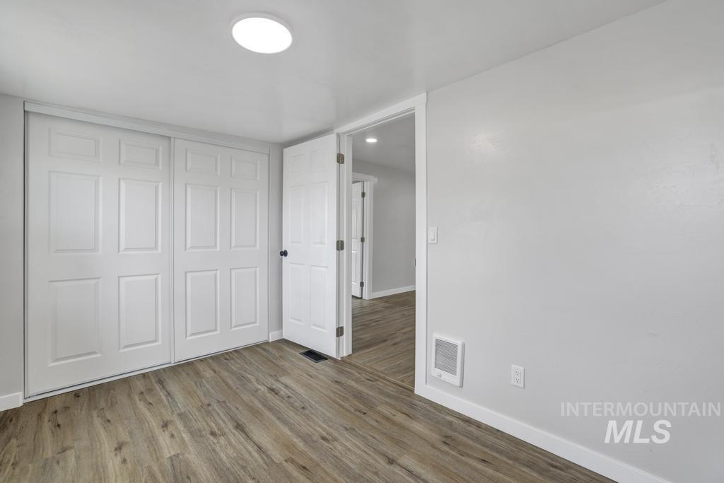 500 W Avenue D Property Photo 12