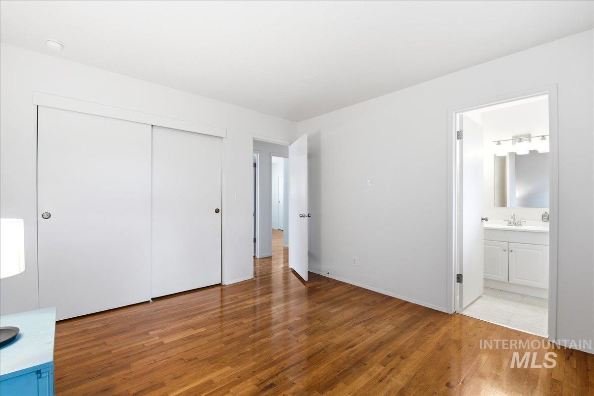 1118 W Howard St Property Photo 29