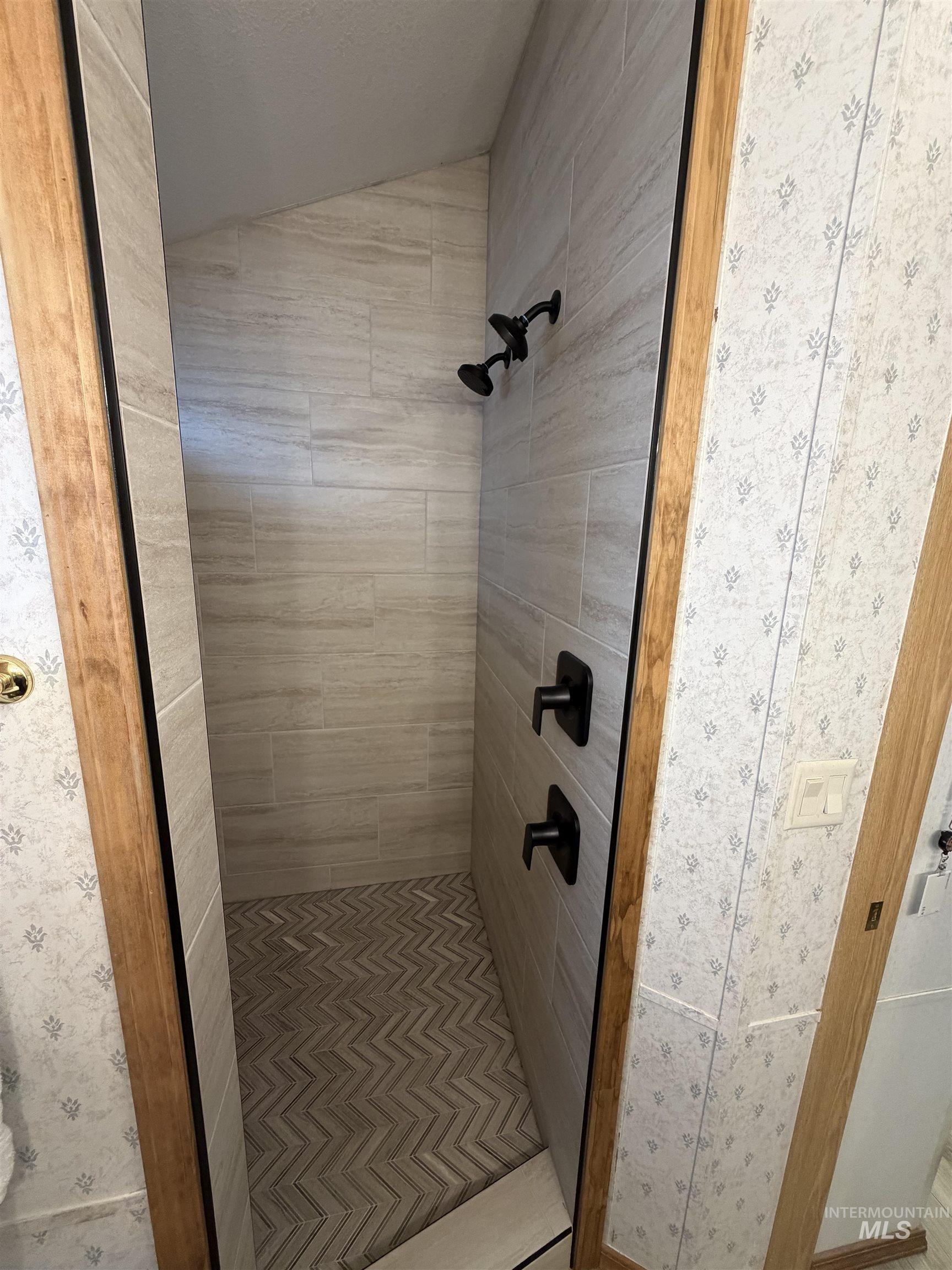 514 Sawyer St Property Photo 12