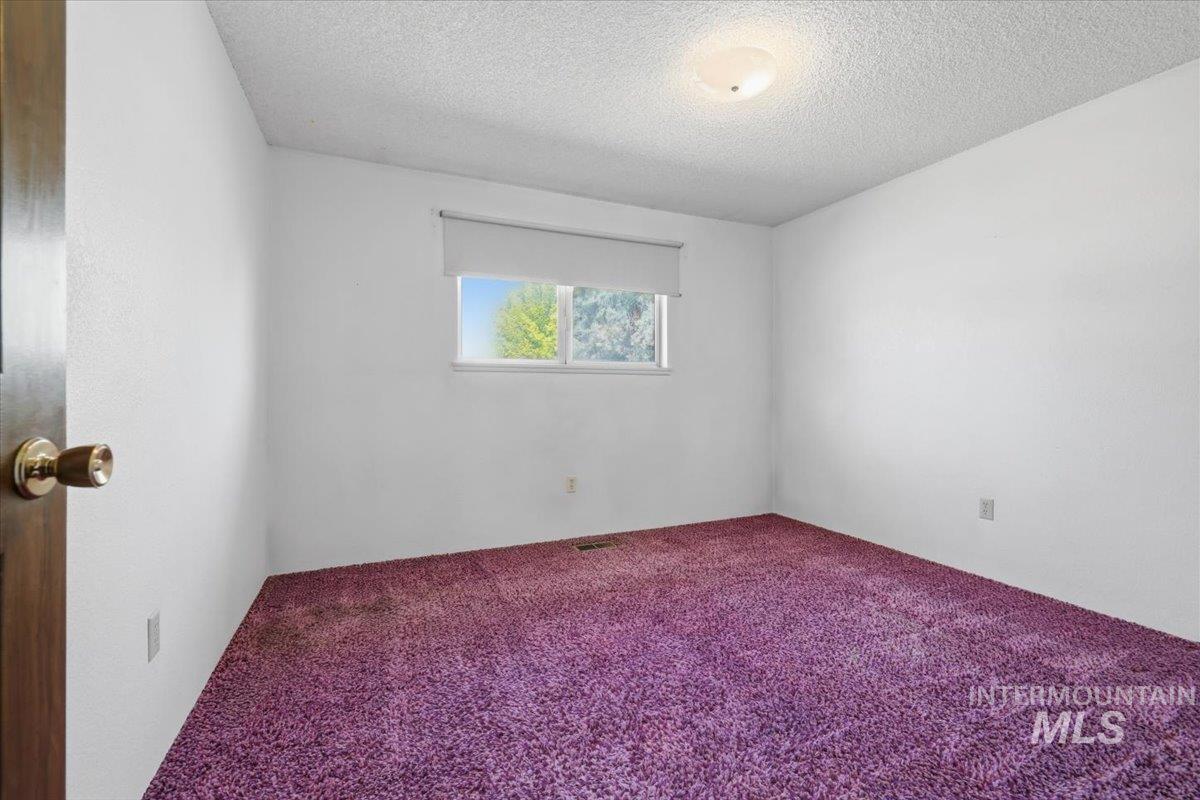 1311 N Middleton Rd Property Photo 29