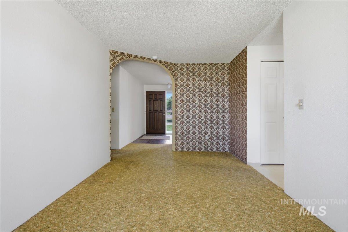 1311 N Middleton Rd Property Photo 34