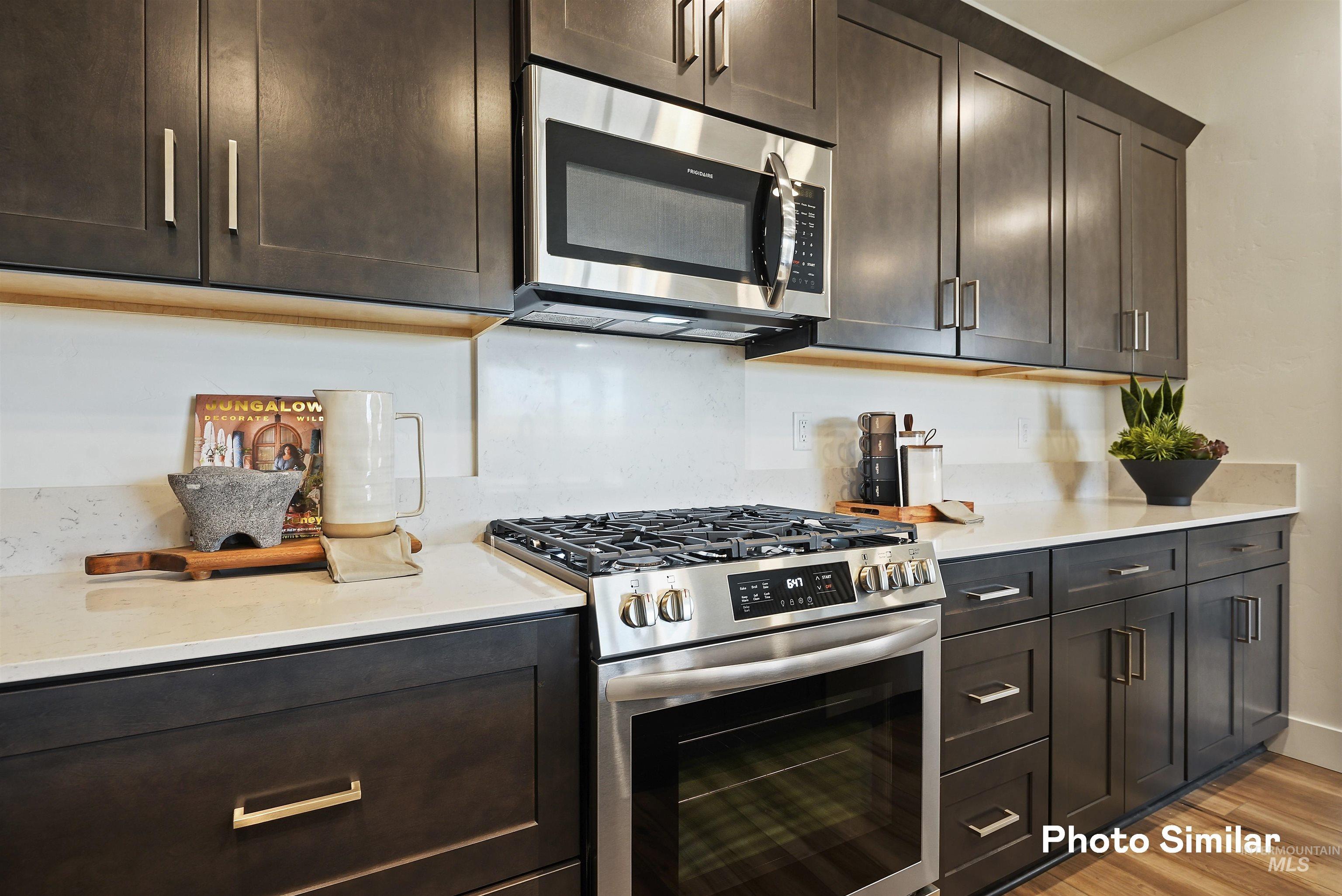 1762 N Truman Ave Property Photo 13