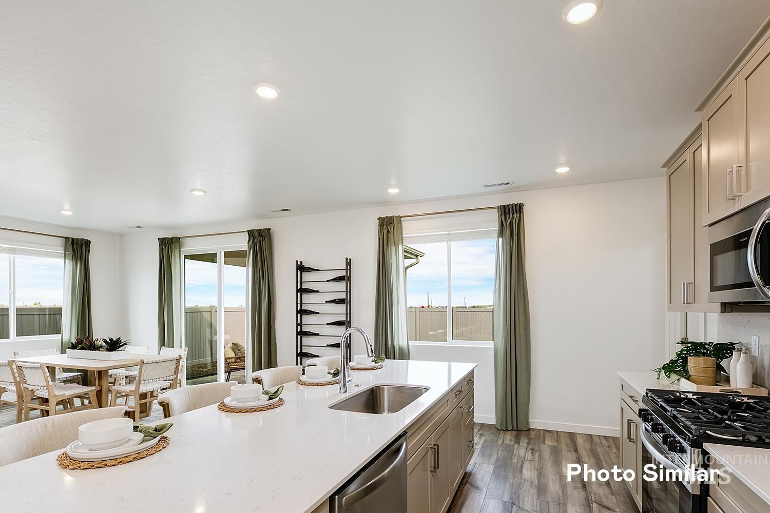9054 W Happy Day Dr Property Photo 15