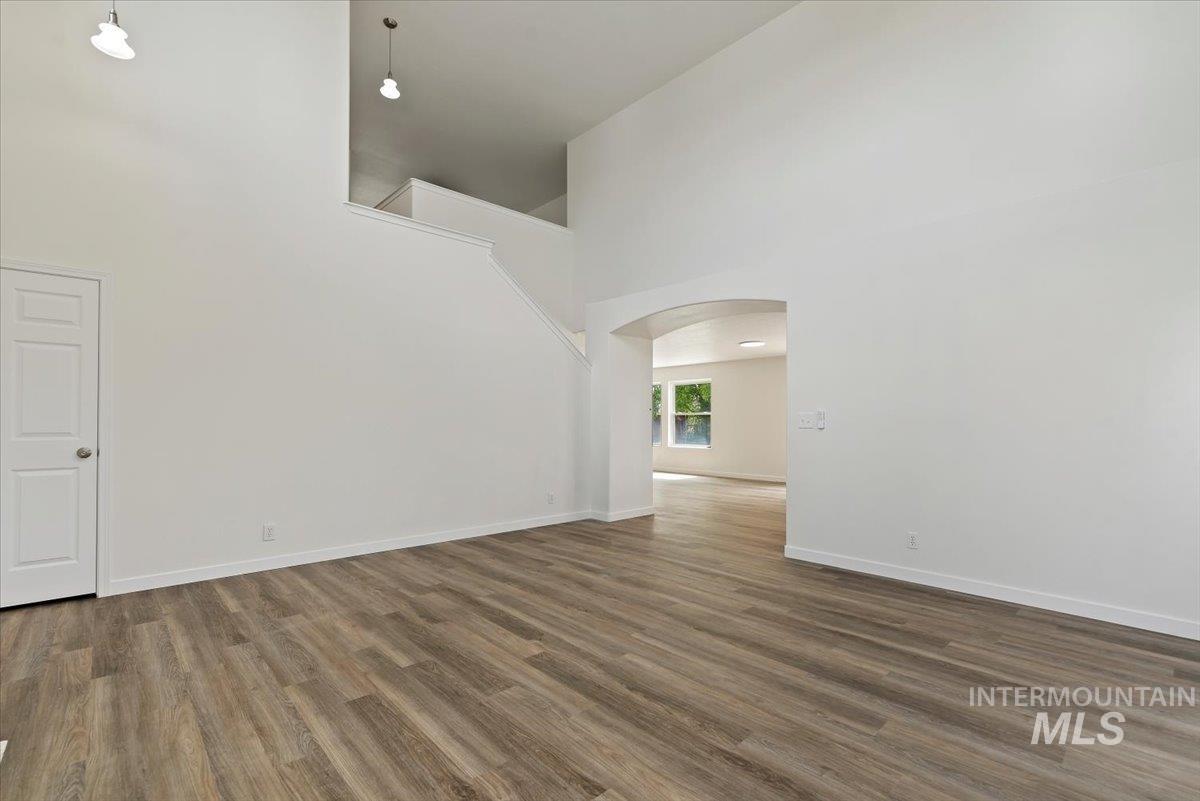 5418 Barkley Property Photo 9