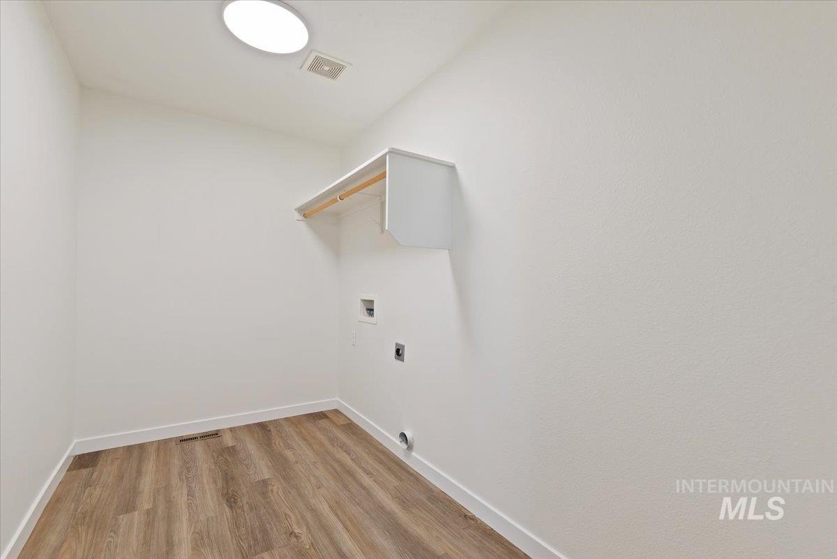 5418 Barkley Property Photo 32