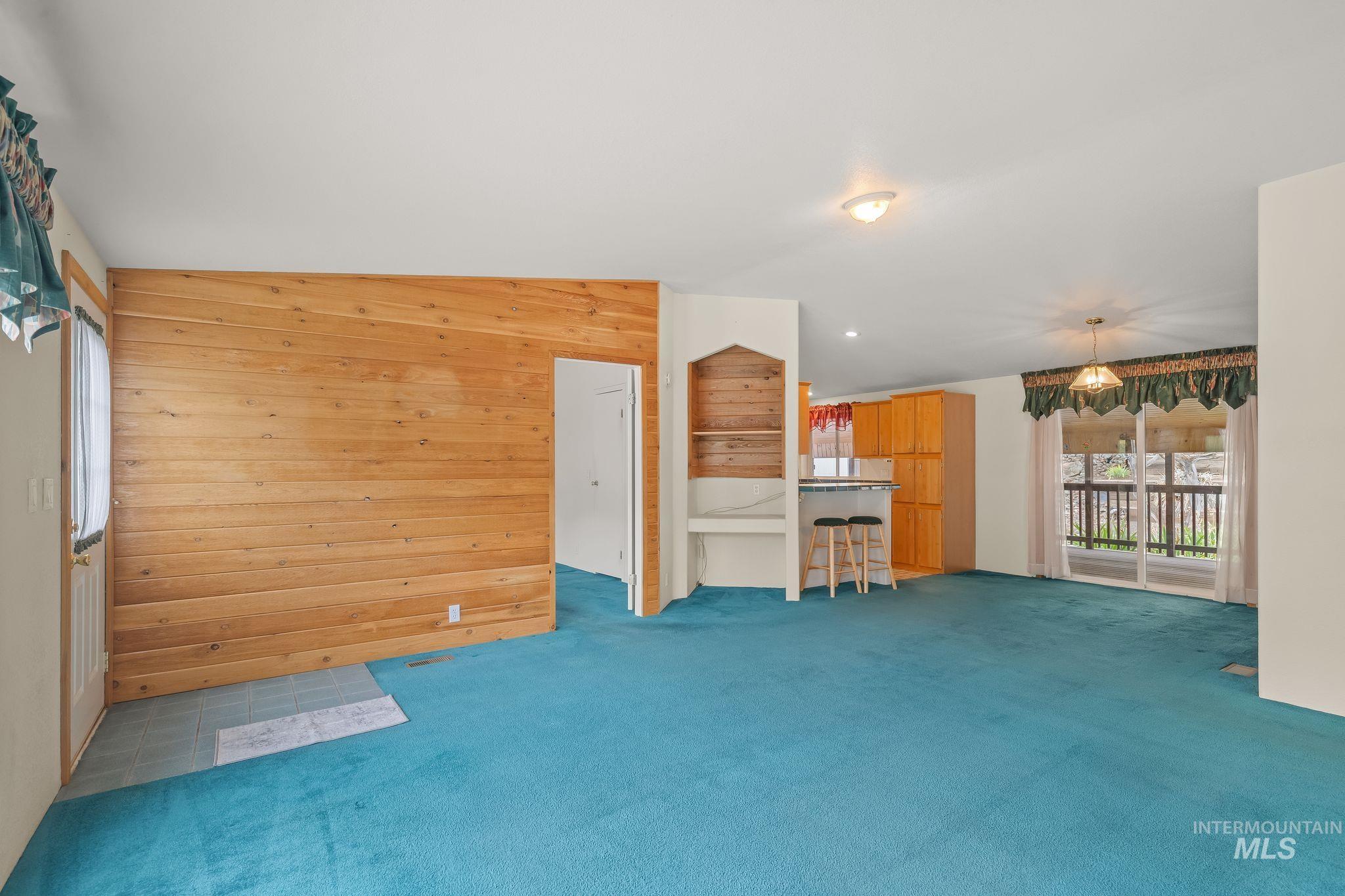 31018 Snake River Rd Property Photo 17
