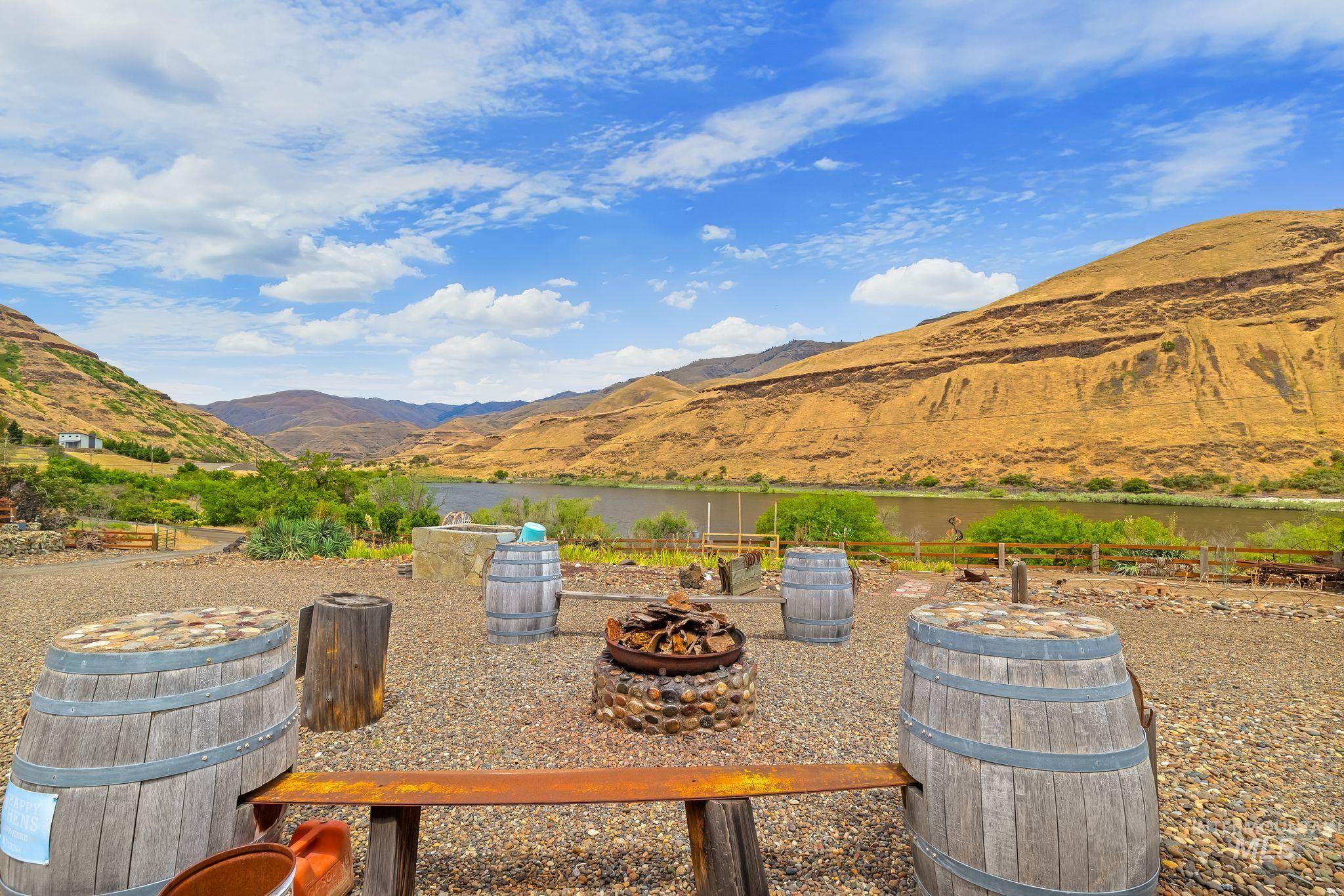 31018 Snake River Rd Property Photo 20