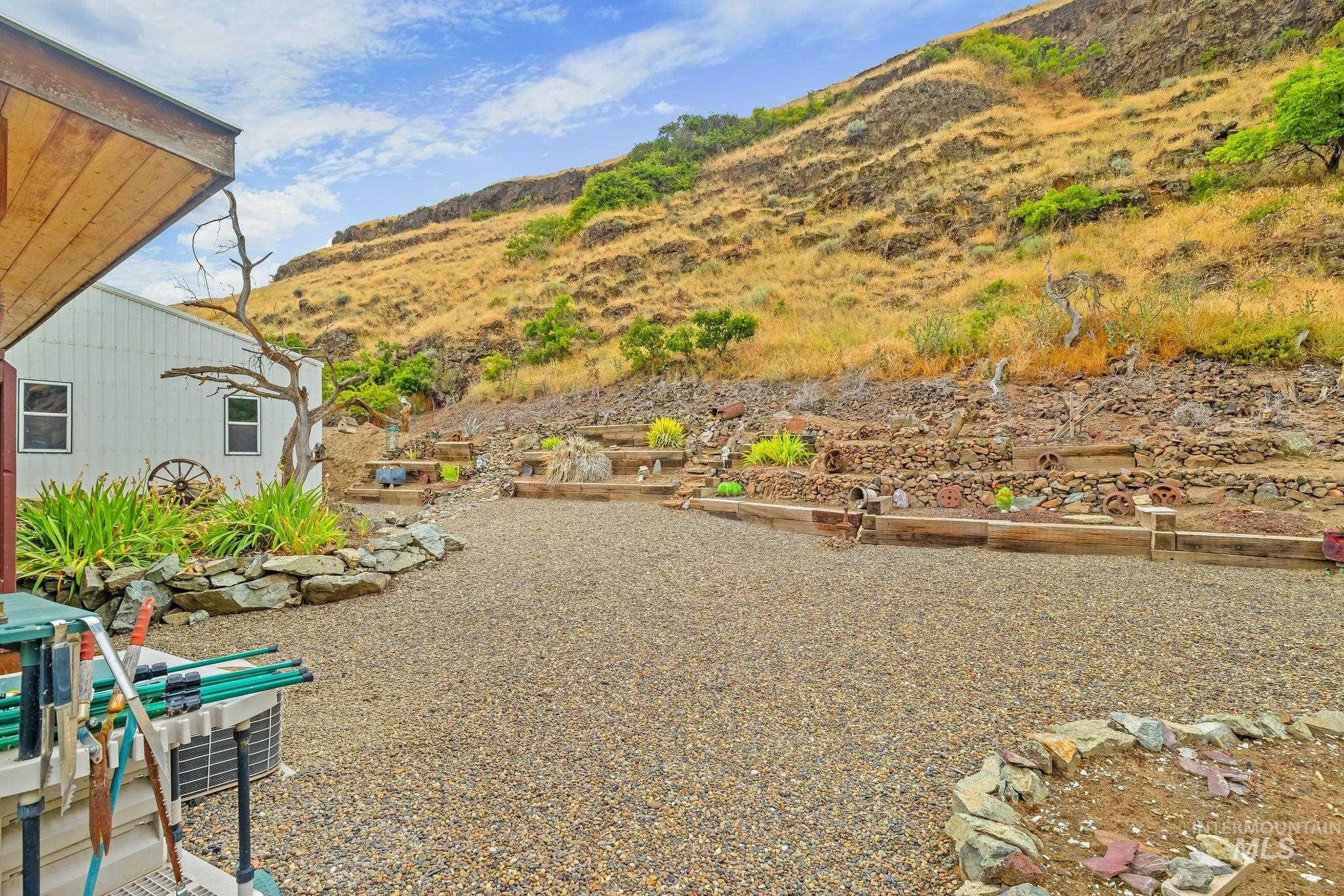 31018 Snake River Rd Property Photo 22